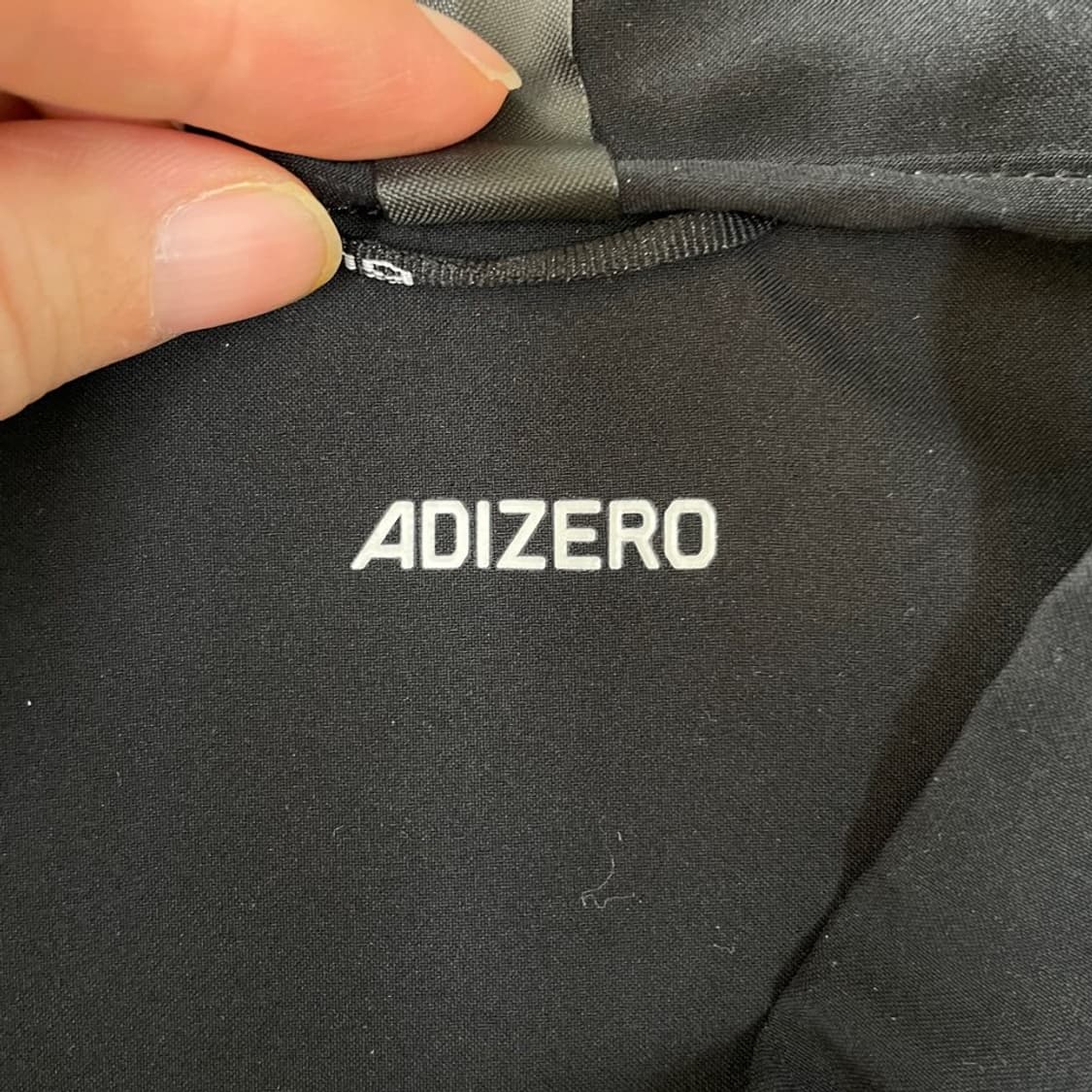 XL 아디다스 2025 바람막이 자켓 105 상품이미지4