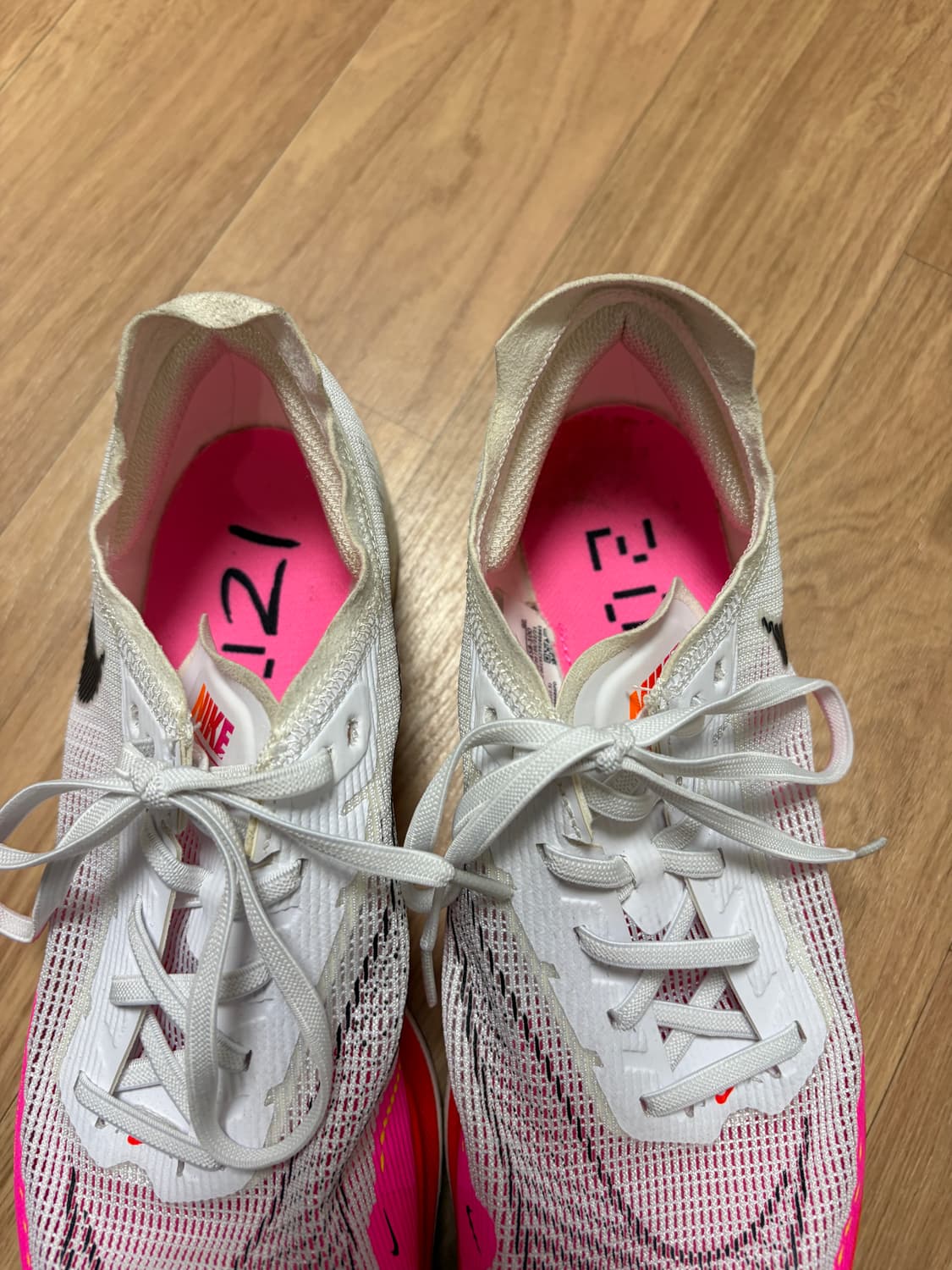 나이키 베이퍼플라이 넥스트퍼센트2 DJ5458-100 (265) 상품이미지4