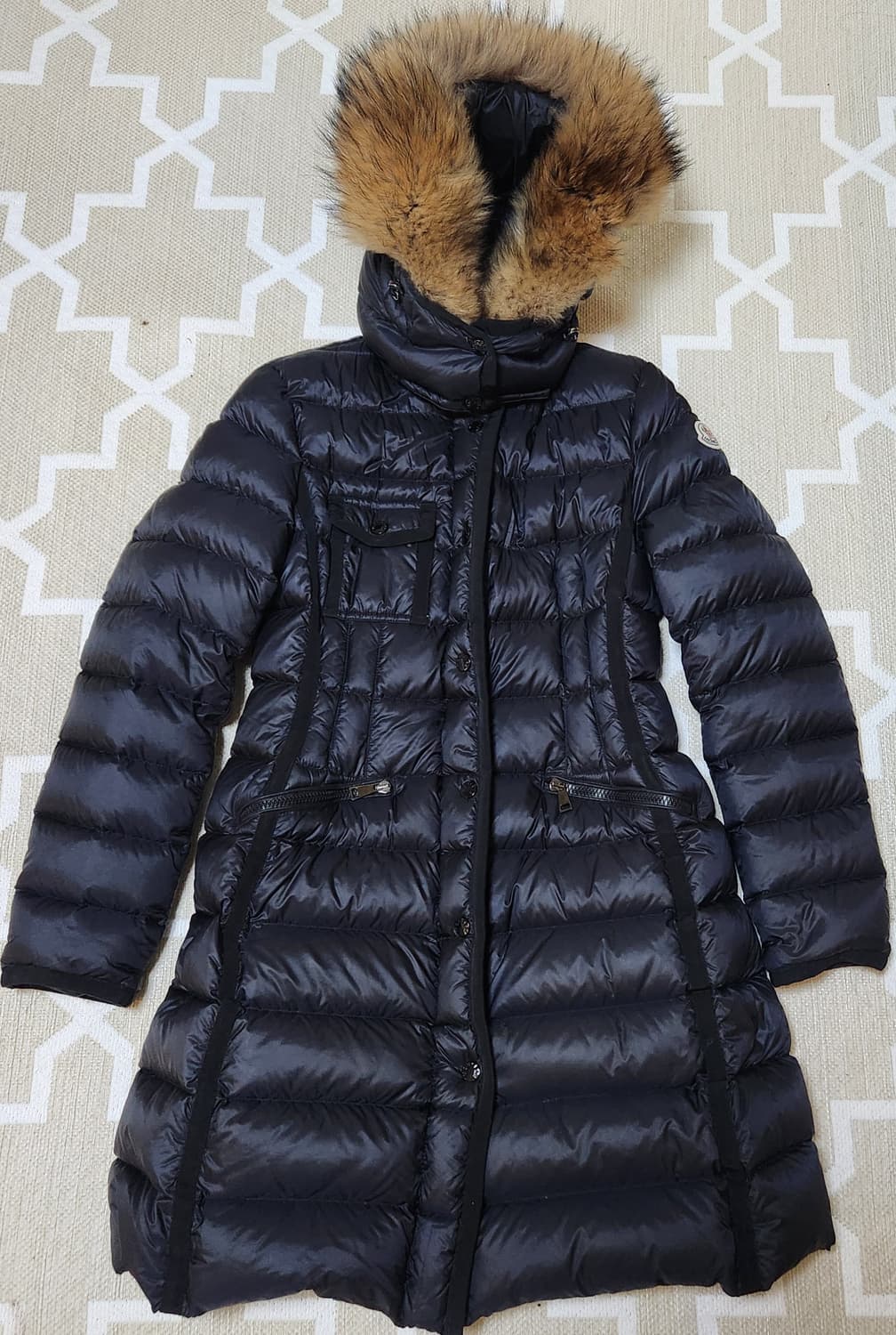 [정품] 몽클레어 패딩 헤르민퍼 블랙 사이즈 1 (여성용) 새상품급 상품이미지5