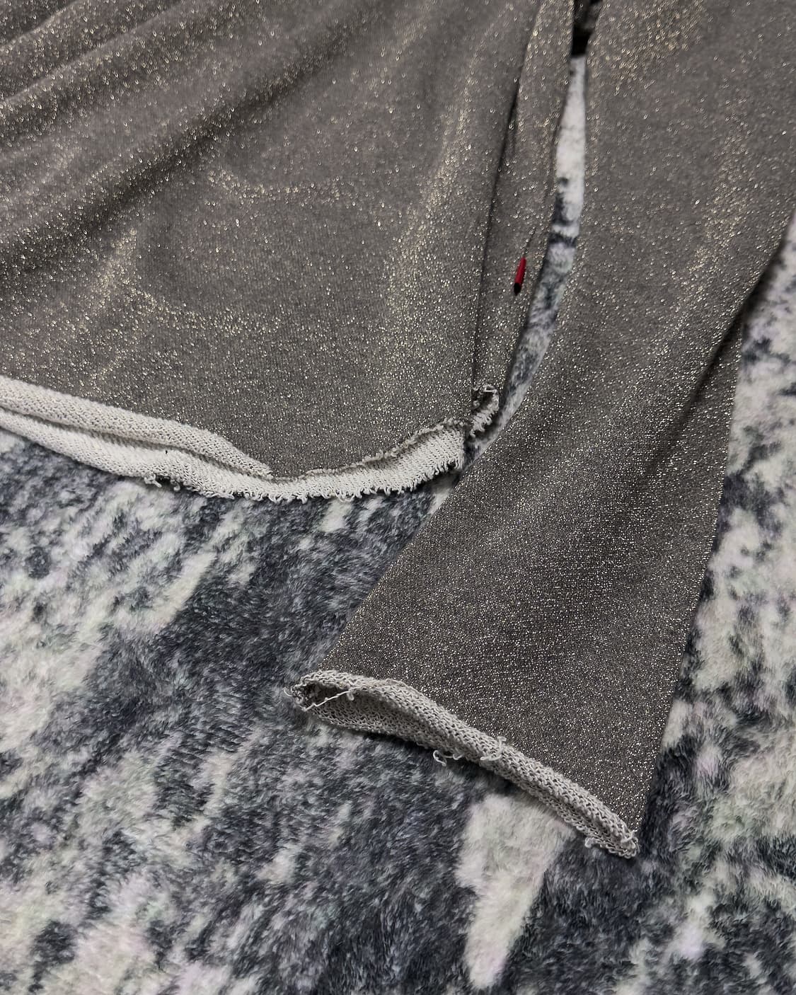 {L.G.B} Metallic Raglan Long Sleeve  상품이미지7