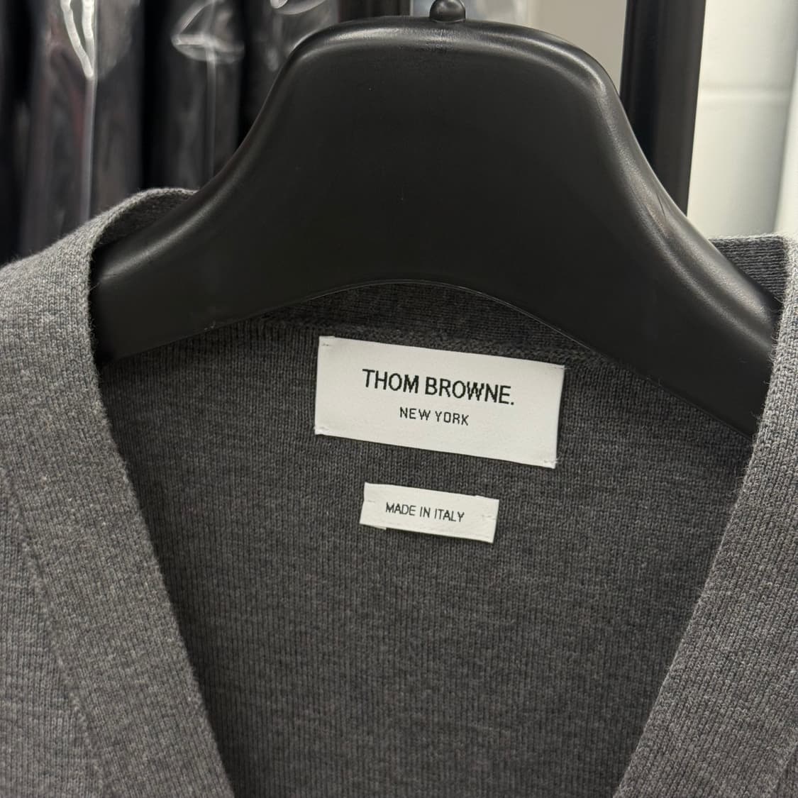 [3] 톰브라운 사선완장 밀라노스티치 가디건 상품이미지6