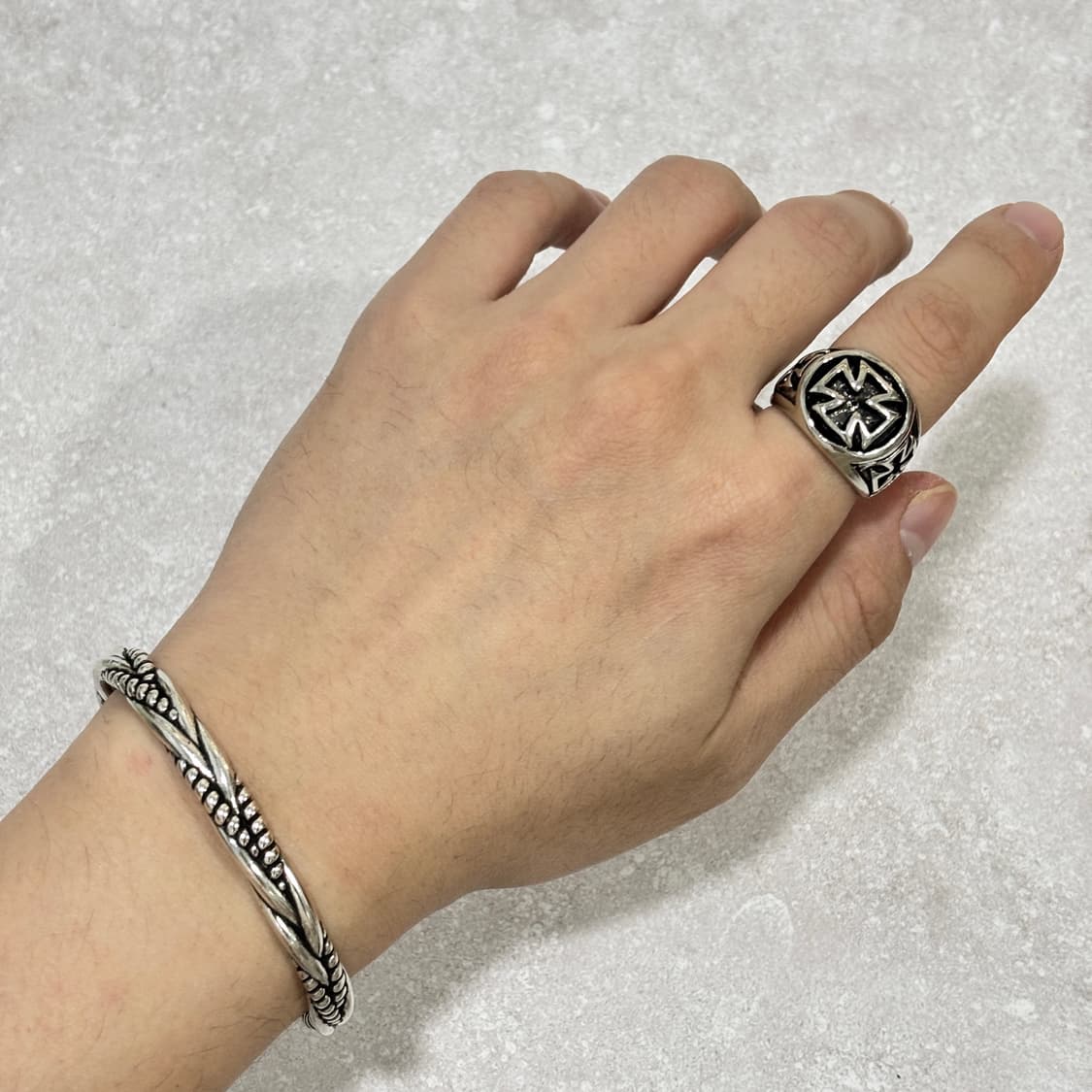 Oribell 볼드 크로스 실버 라지 오픈링 반지 상품이미지7