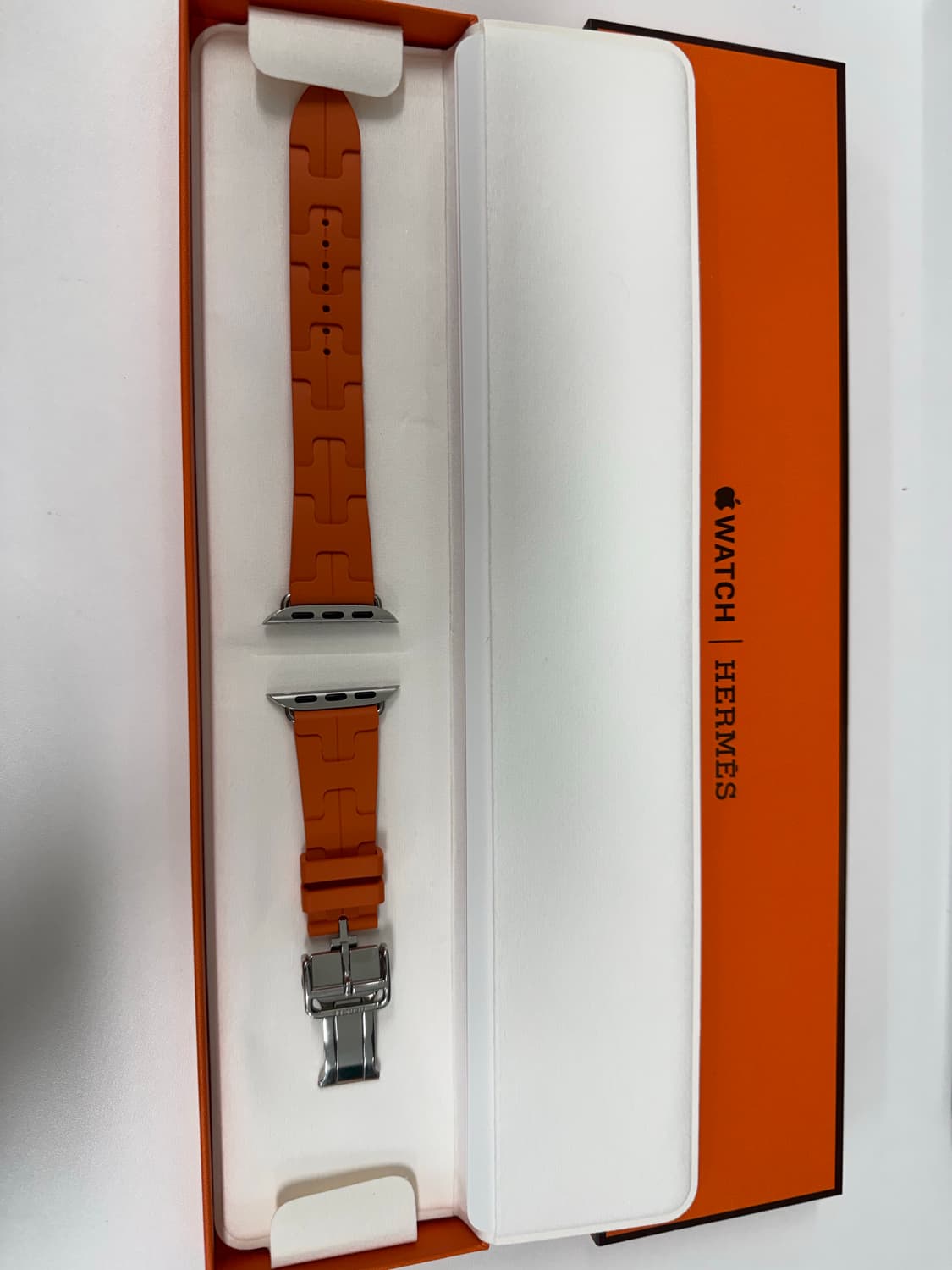 에르메스 킬림 오랑쥬 42mm 판매합니다. 상품이미지1