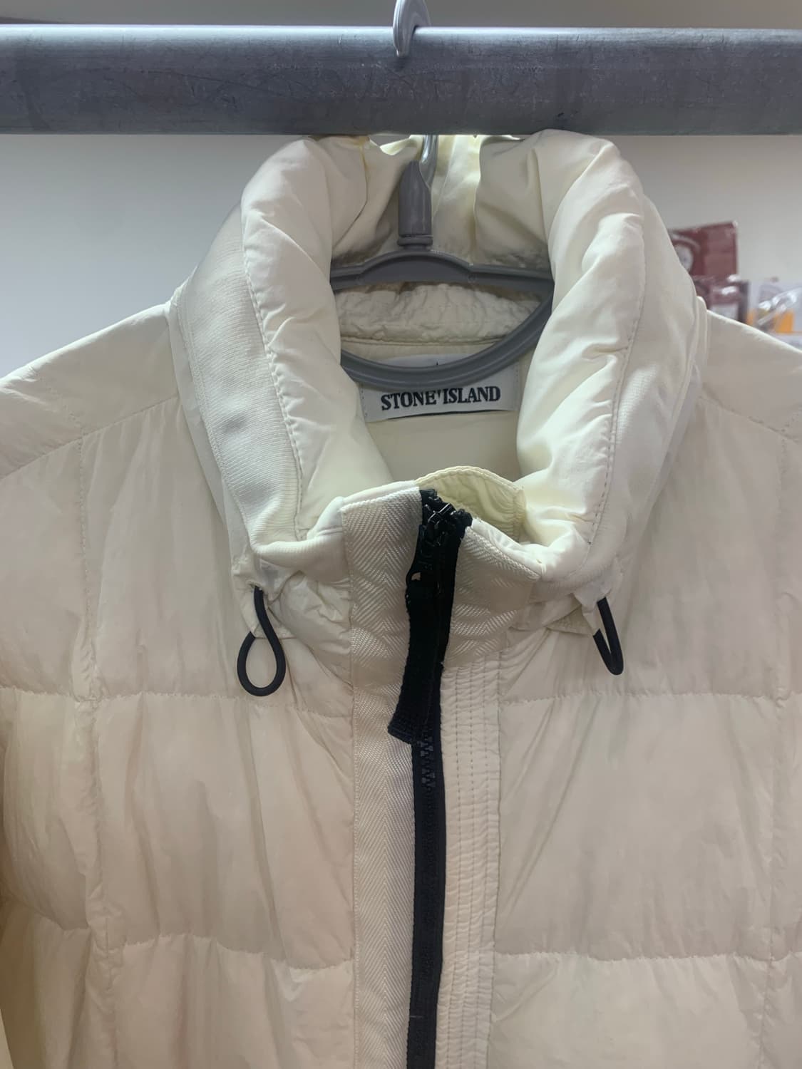 스톤아일랜드 화이트 패딩 상품이미지4