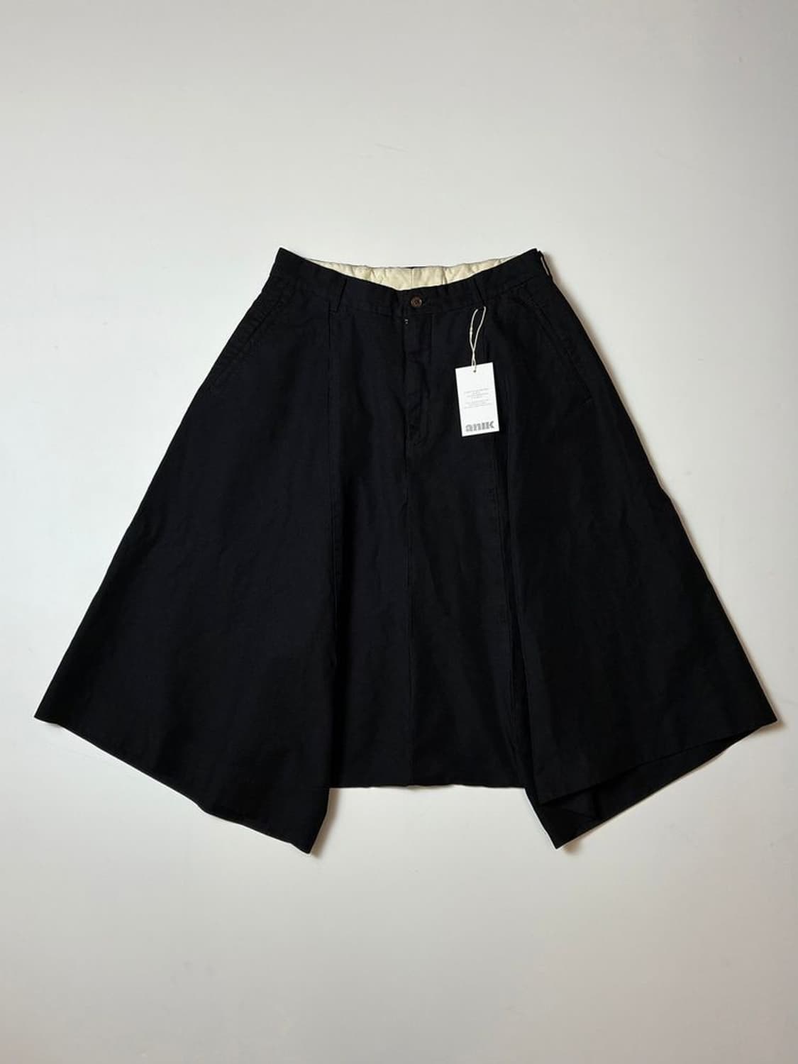 꼼데가르송 옴므 플러스 와이드 하프 팬츠 PN8348 상품이미지1