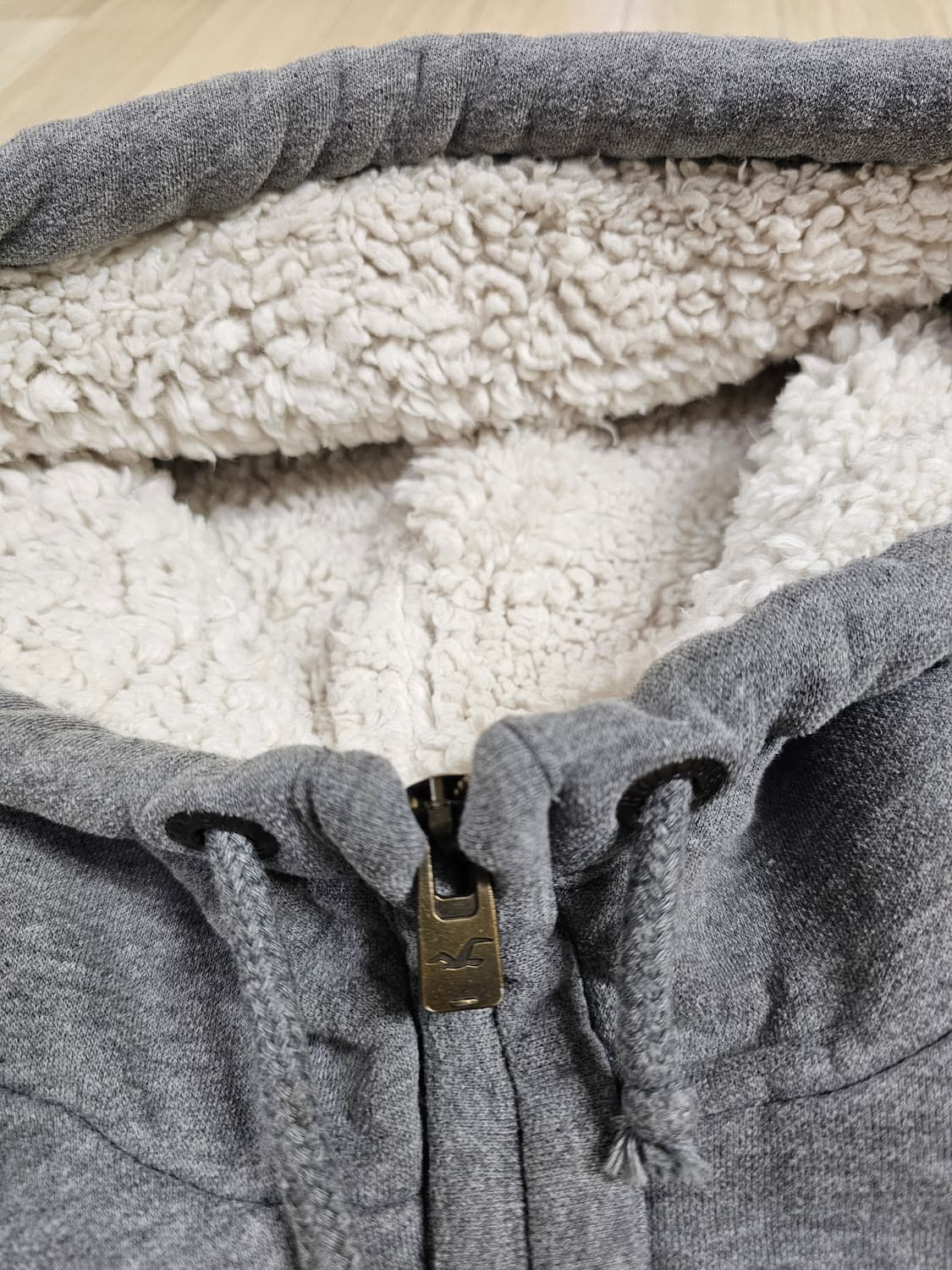 [L] 홀리스터 네이비 셰르파 양털 안감 후드 집업 상품이미지4