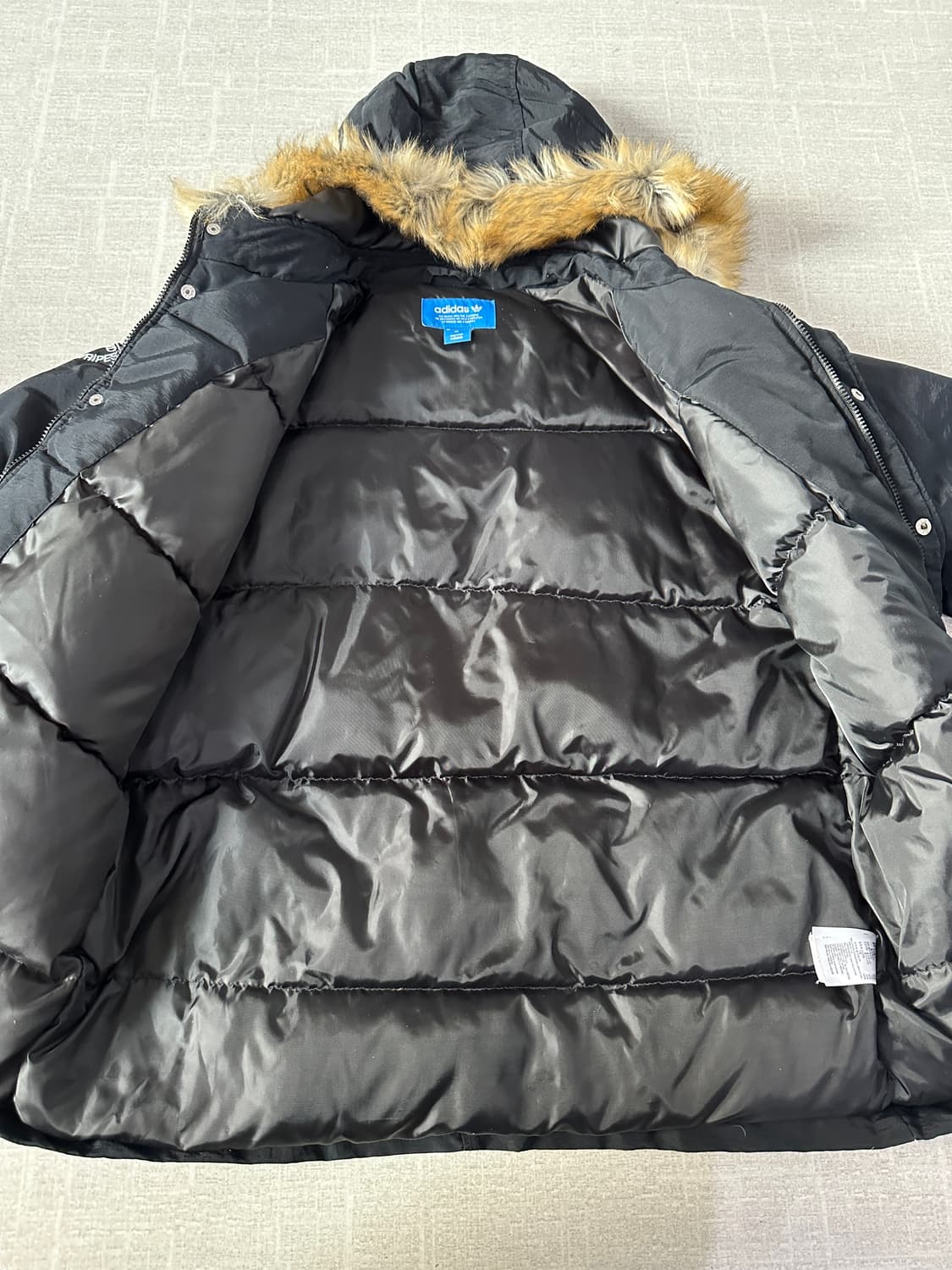 아디다스 남여공용 로고 덕다운 패딩 XL 상품이미지7
