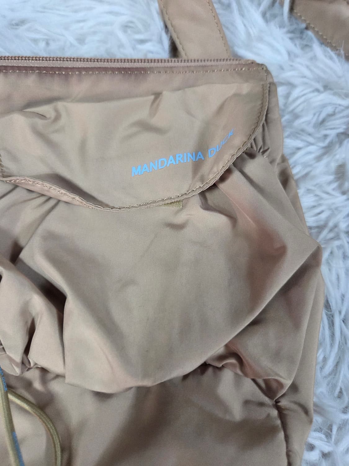 만다리나덕 BUMP 크로스백 8UT03222 상품이미지5