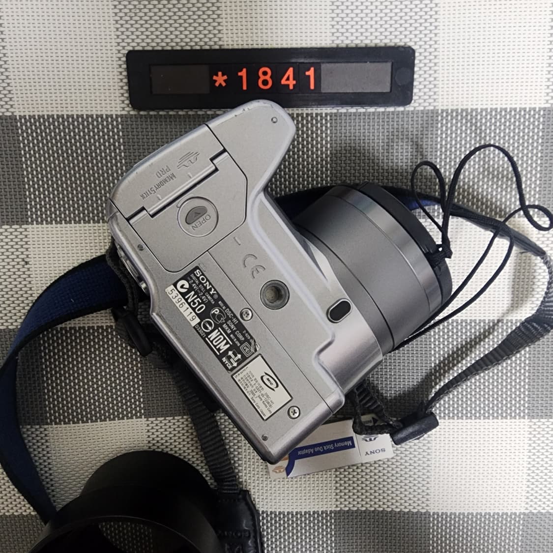 소니 사이버샷 DSC-H1 디지털카메라 AA건전지 사용 상품이미지5