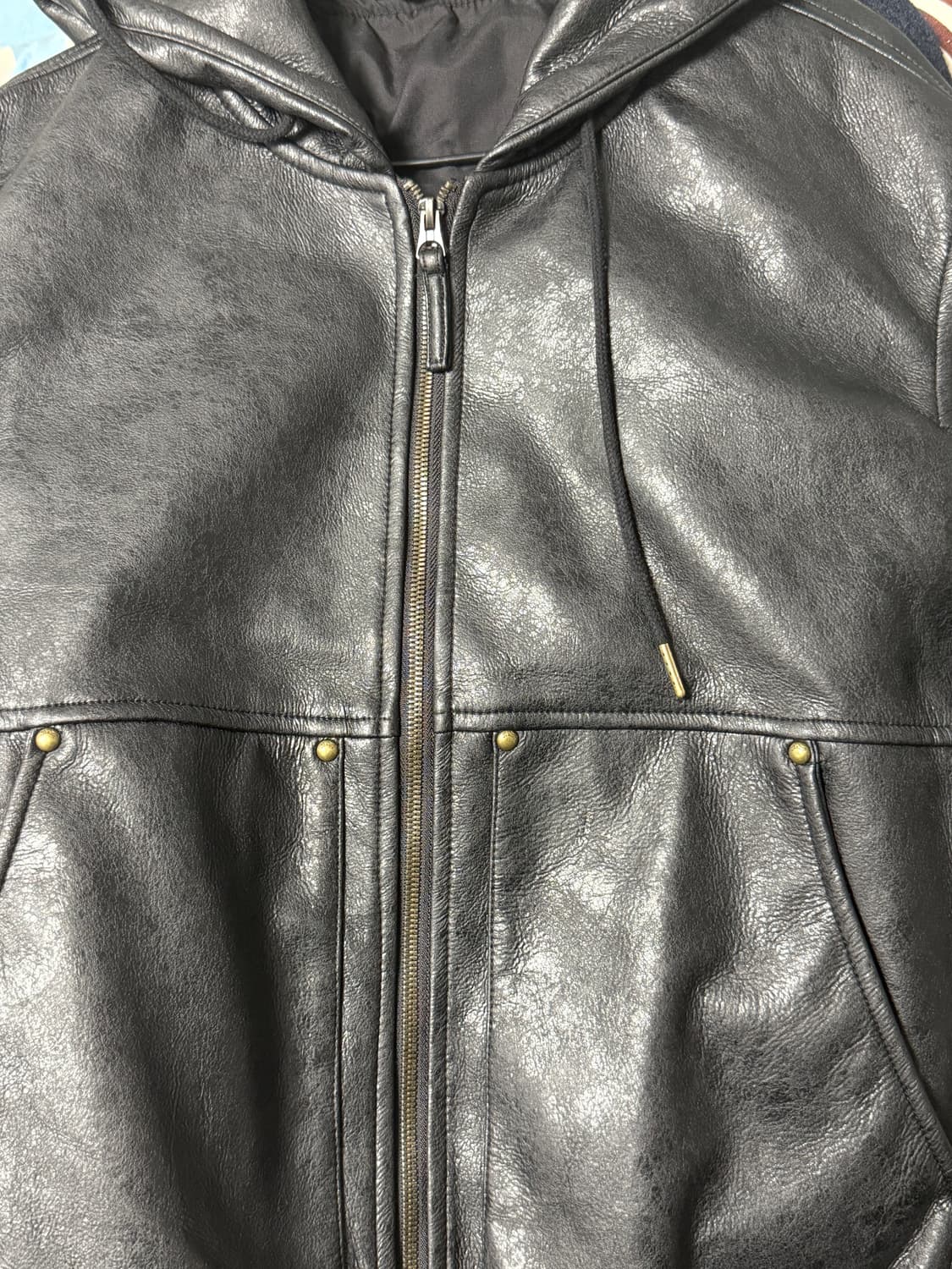 자라 가죽 효과 후드 집업 L 상품이미지1