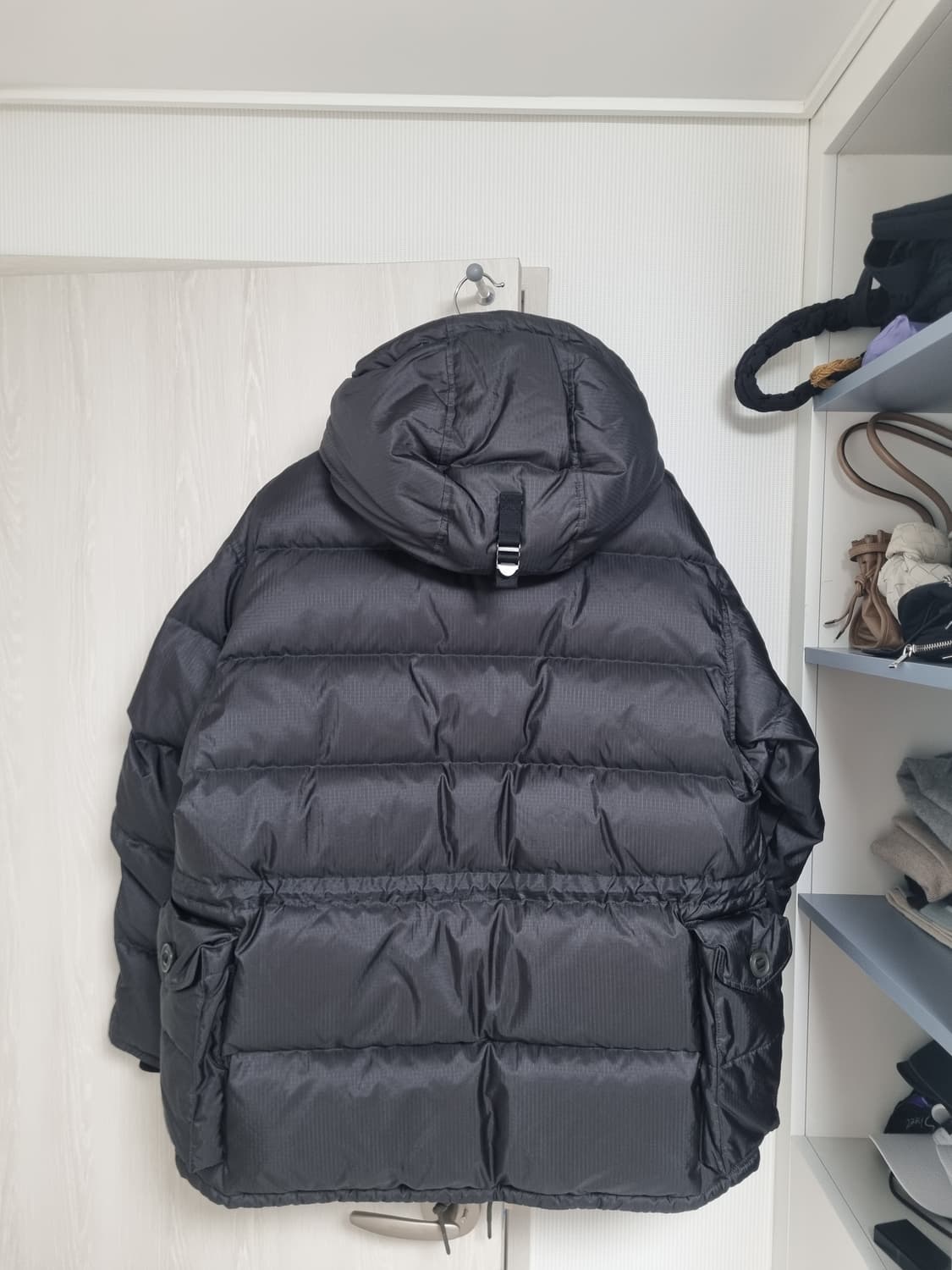 [50] 25FW 헨리코튼 FFC 왁스드 립스탑 다운 패딩 카라코람 블랙 상품이미지6