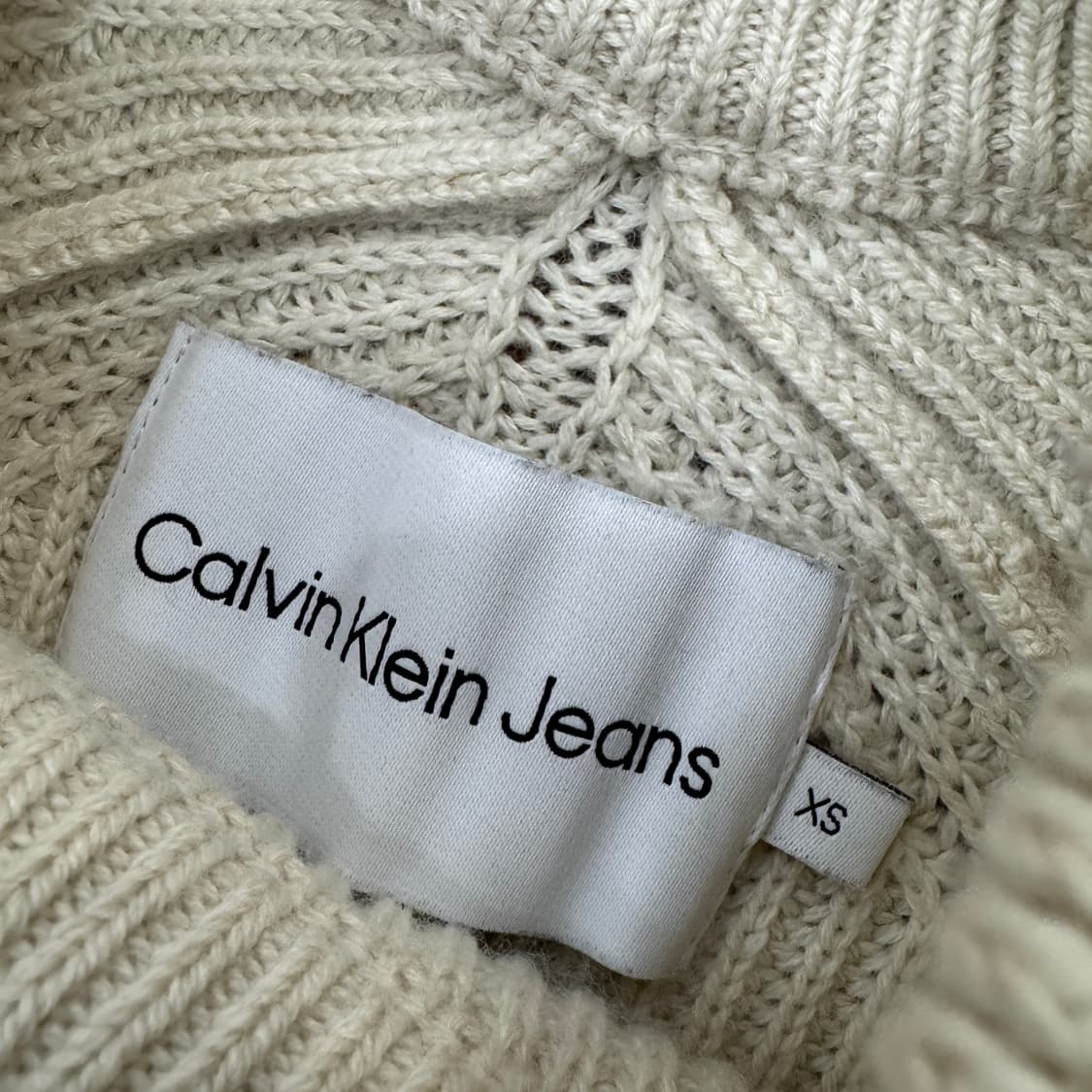 여성용 XS 캘빈클라인 CK 빅로고 니트  상품이미지4