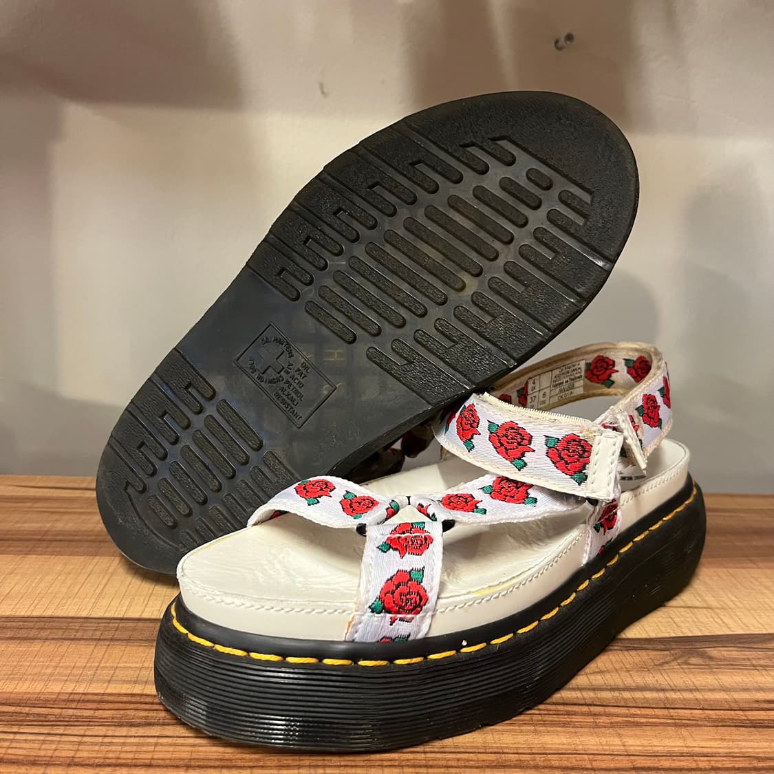 닥터마틴 아기네그 딘 로즈 샌들 상품이미지5