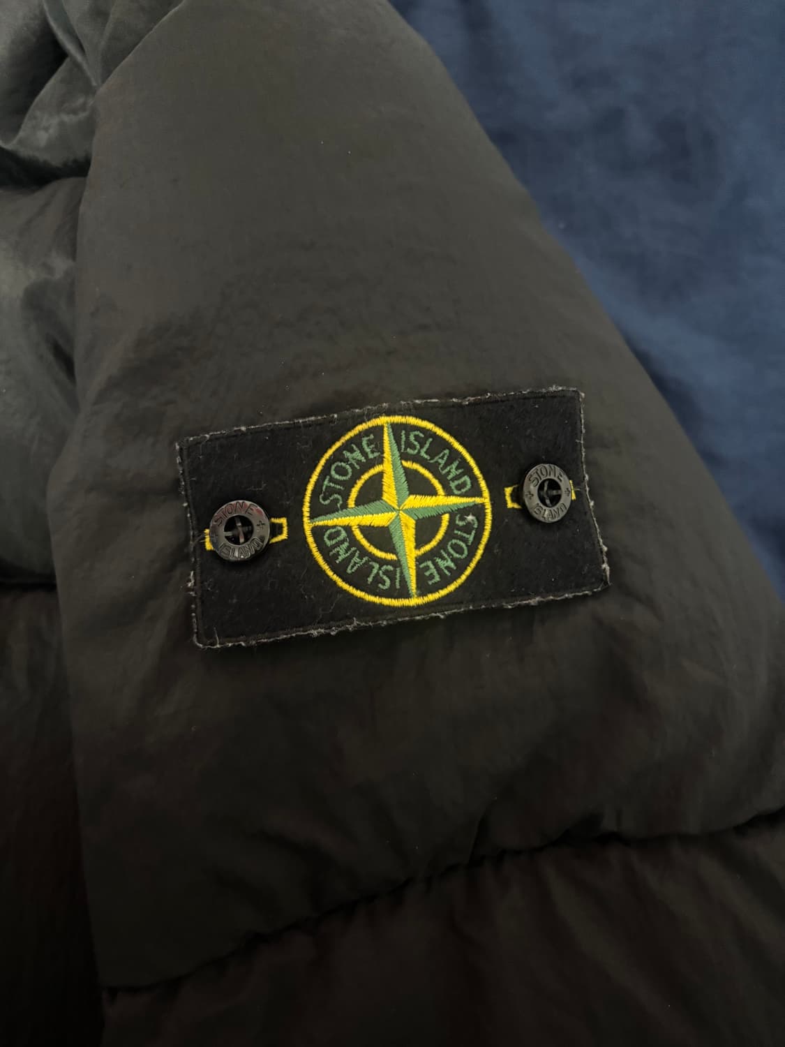 스톤아일랜드 블랙 패딩 xl 상품이미지3