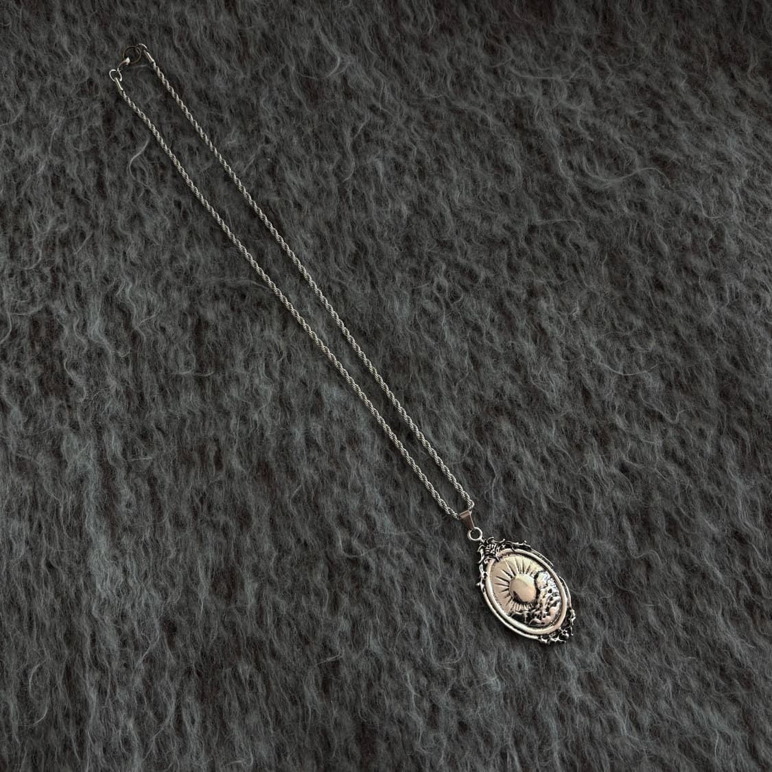 Vintage necklace / 빈티지 팬던트 써지컬 목걸이 상품이미지1