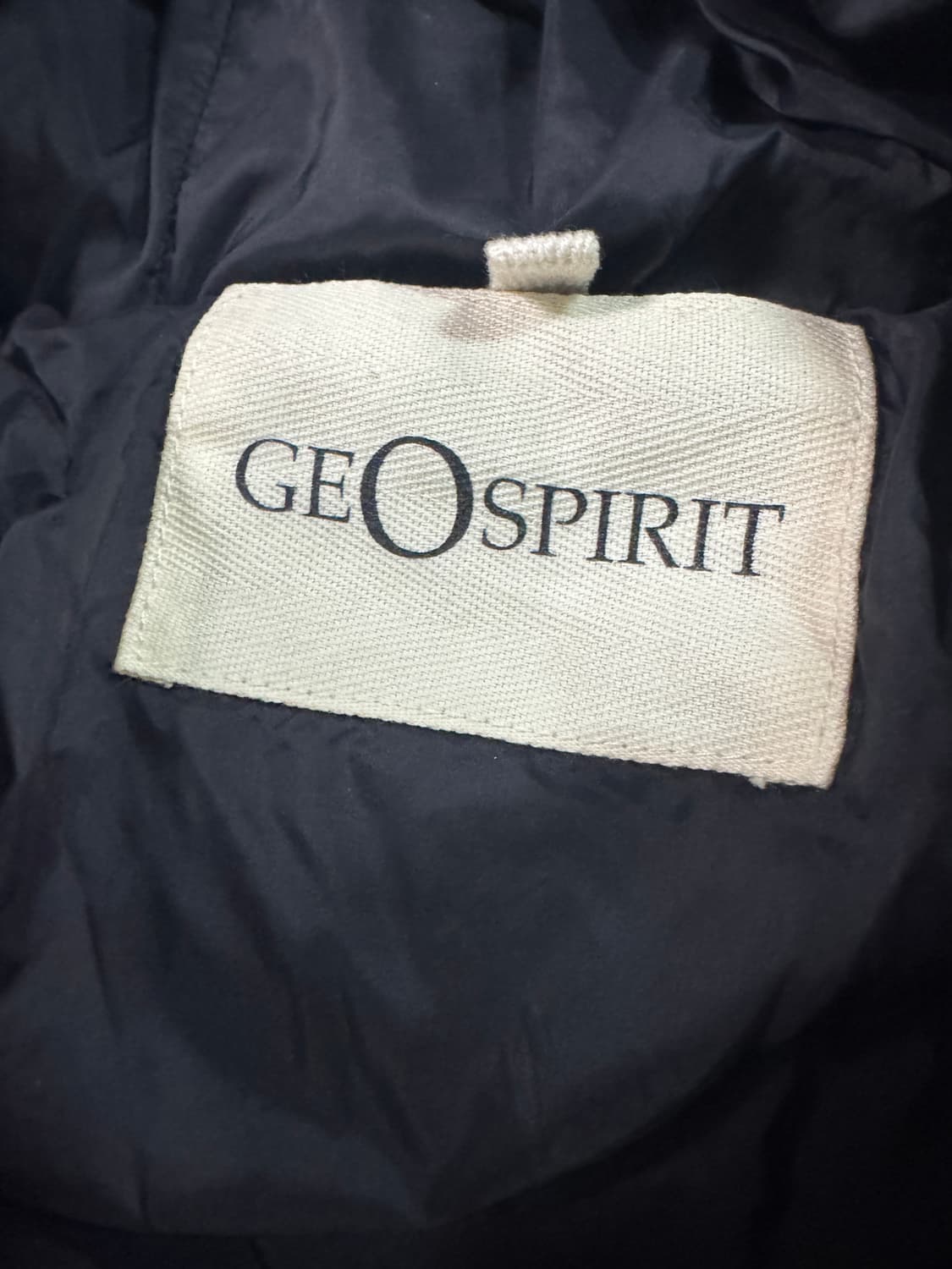 지오스피릿 구스다운 미니멀 블랙 후드 패딩 XL 상품이미지3