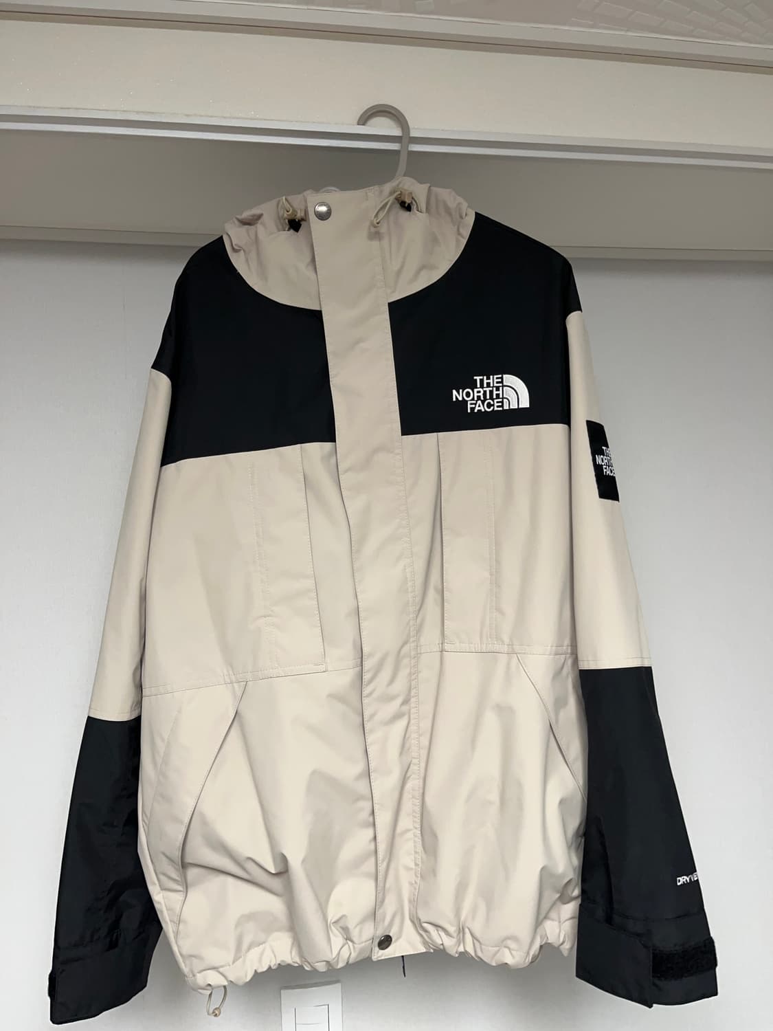 노스페이스 화이트 라벨 네오 베이든 라이트 베이지 백화점판 상품이미지2