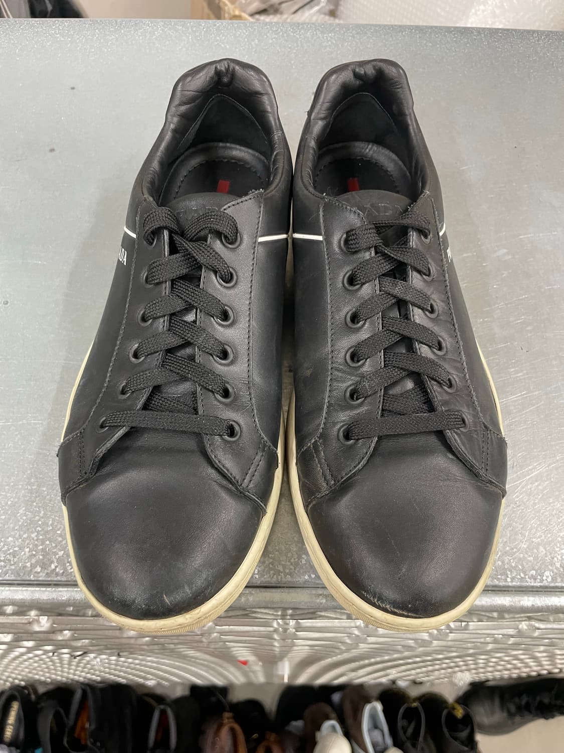 프라다 레더 스니커즈 블랙 6.5  (gr-4273) 상품이미지5