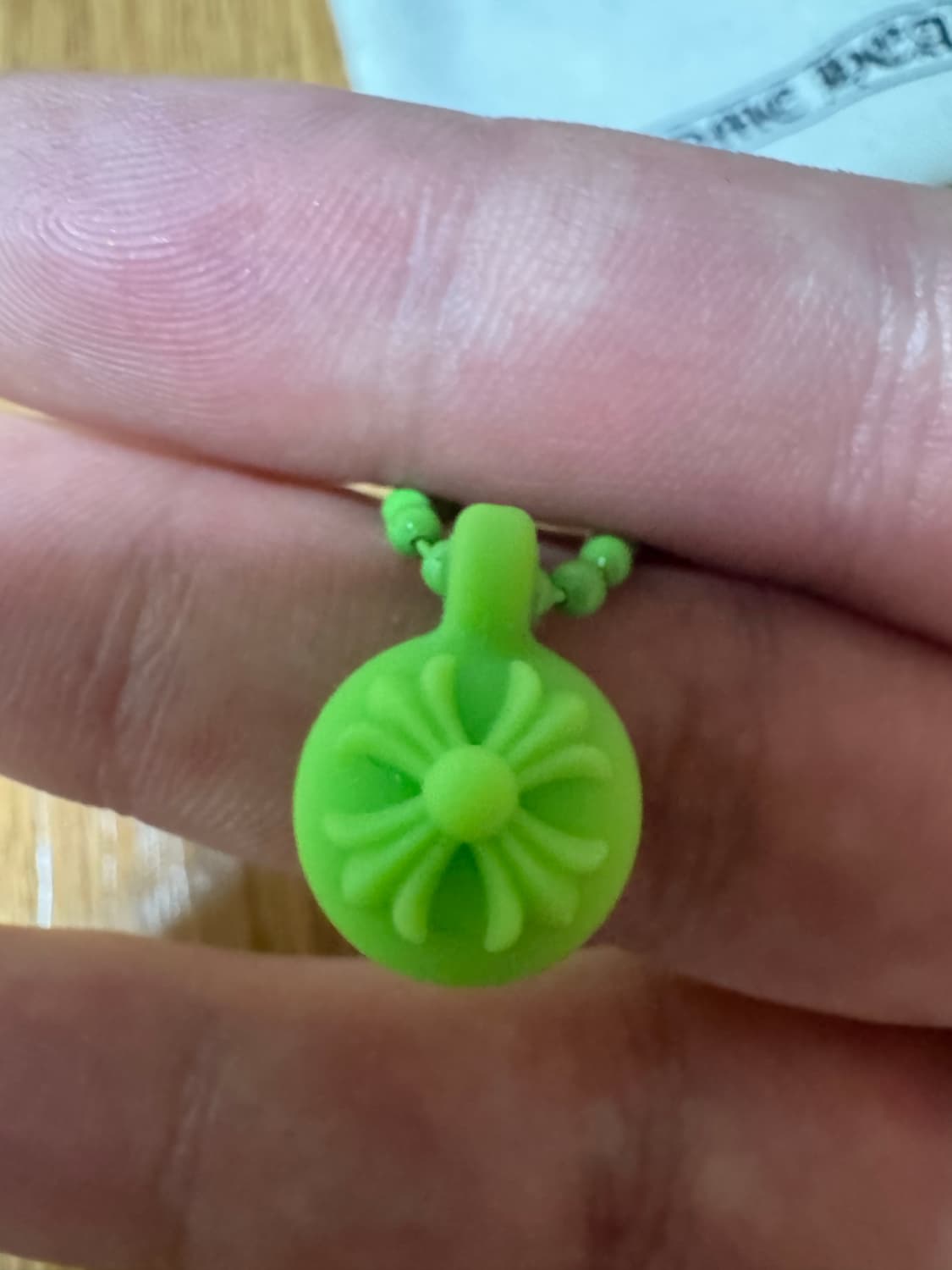 크롬하츠 실리크롬 크로스볼 펜던트 그린 2026 상품이미지3