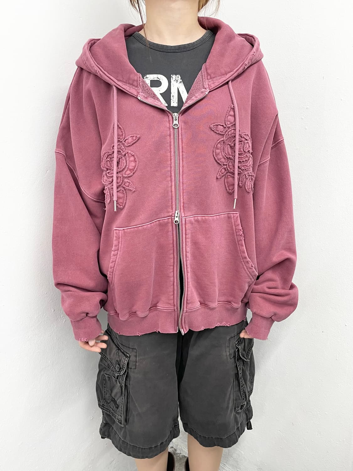 미드나잇무브 플라워 데미지 후드집업 상품이미지2