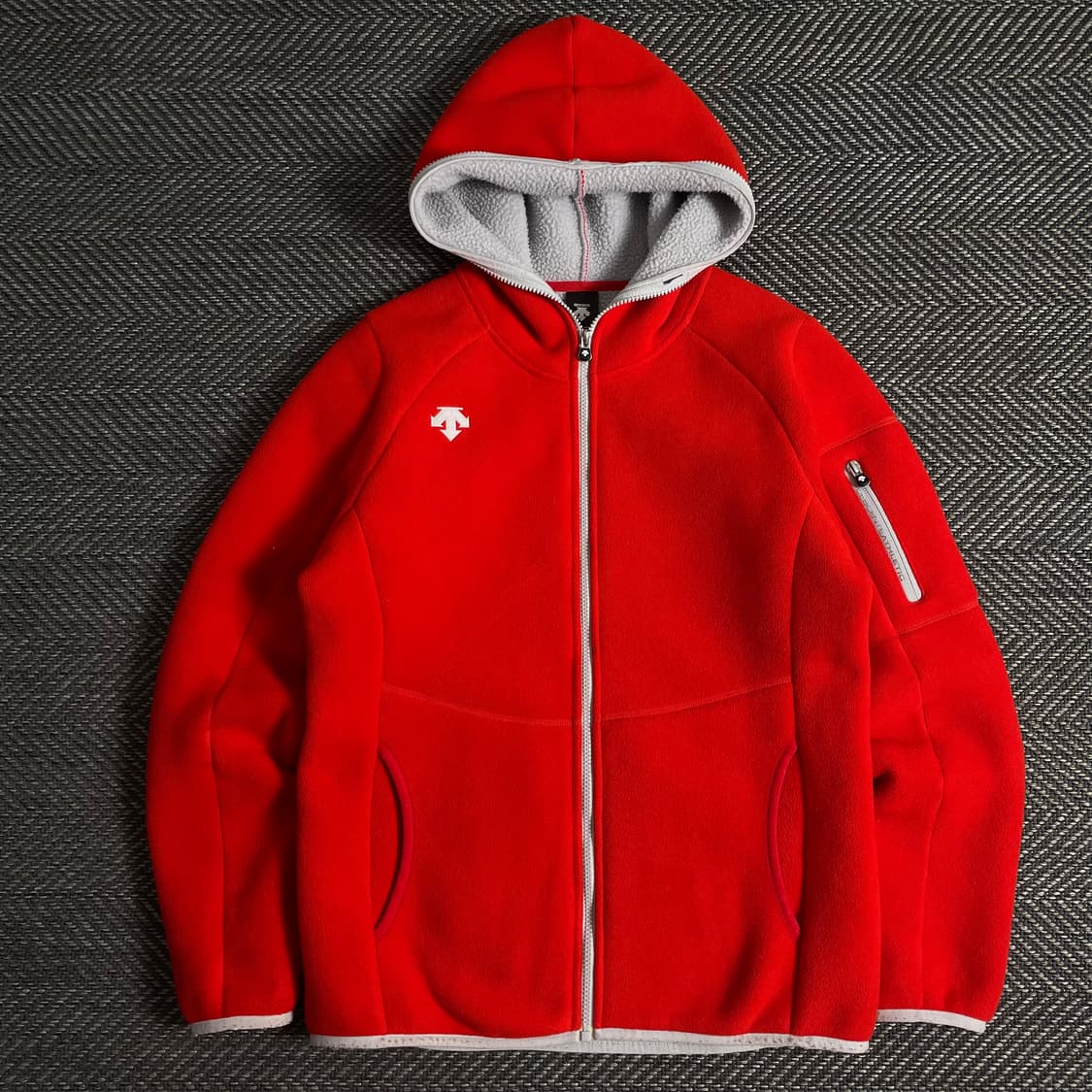 데상트 미니멀 후디 플리스 자켓y 3236 상품이미지1