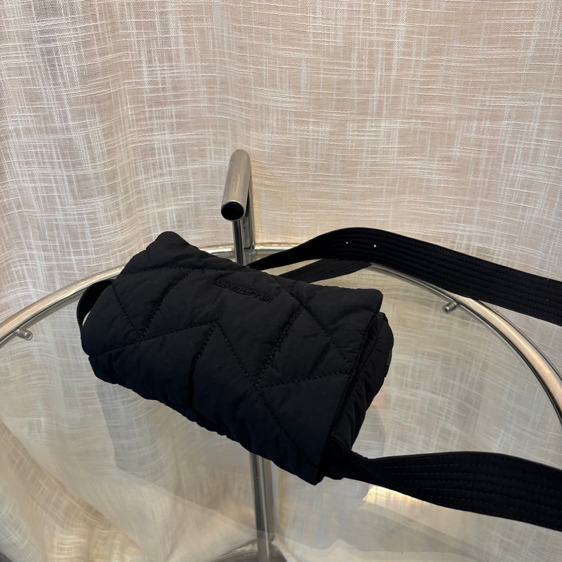 정품 질스튜어트 로젤라 패디드 크로스백     상품이미지7