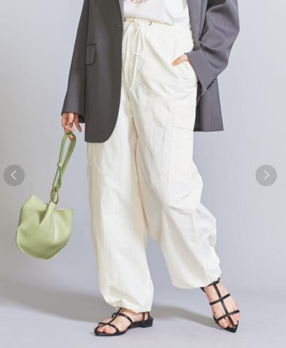 유나이티드 애로우즈 화이트 나일론카고 팬츠 상품이미지1