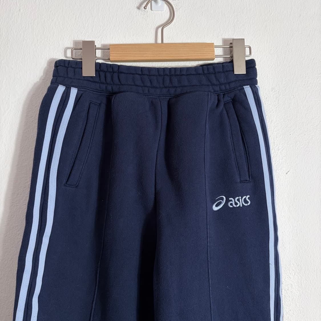 아식스 삼선 트레이닝 조거팬츠 네이비(S) 상품이미지3