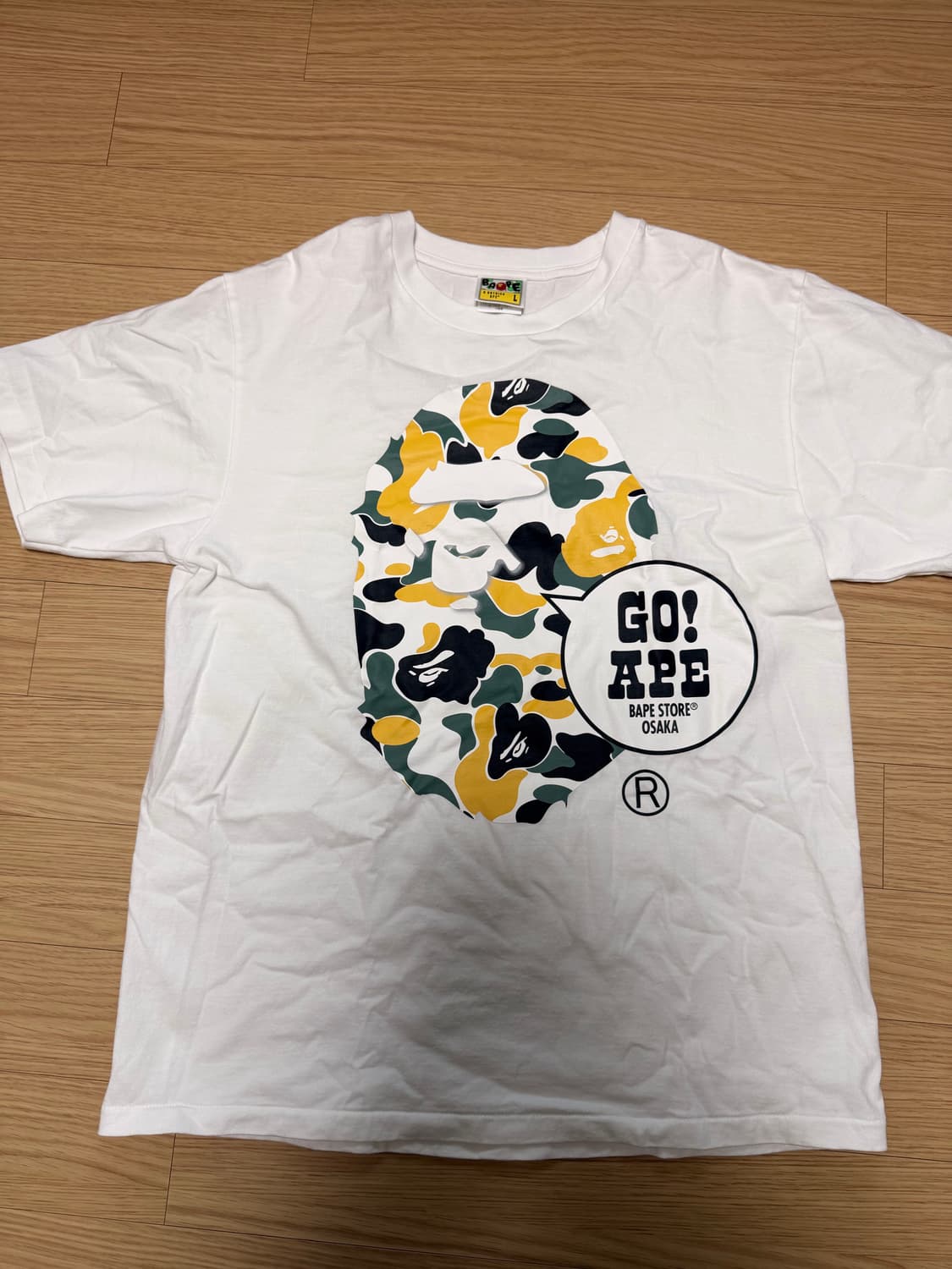 베이프 오사카 반팔티 L 상품이미지1