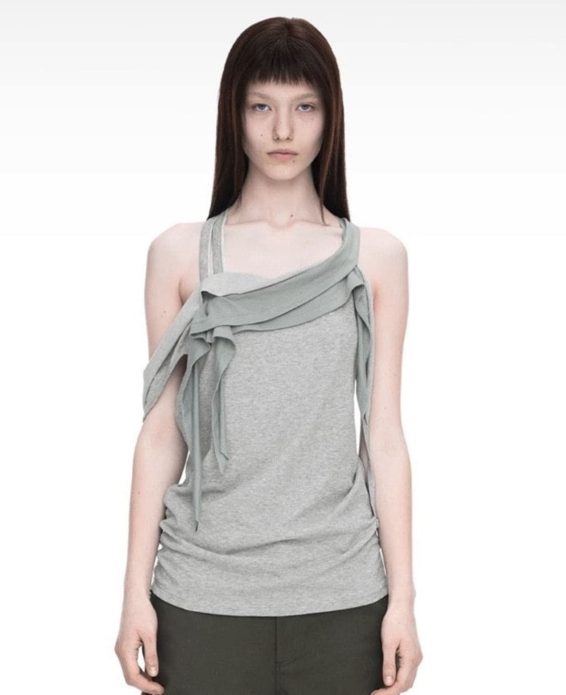 구해요)나체 RAWCUT HALTER SLEEVELESS1사이즈 상품이미지1