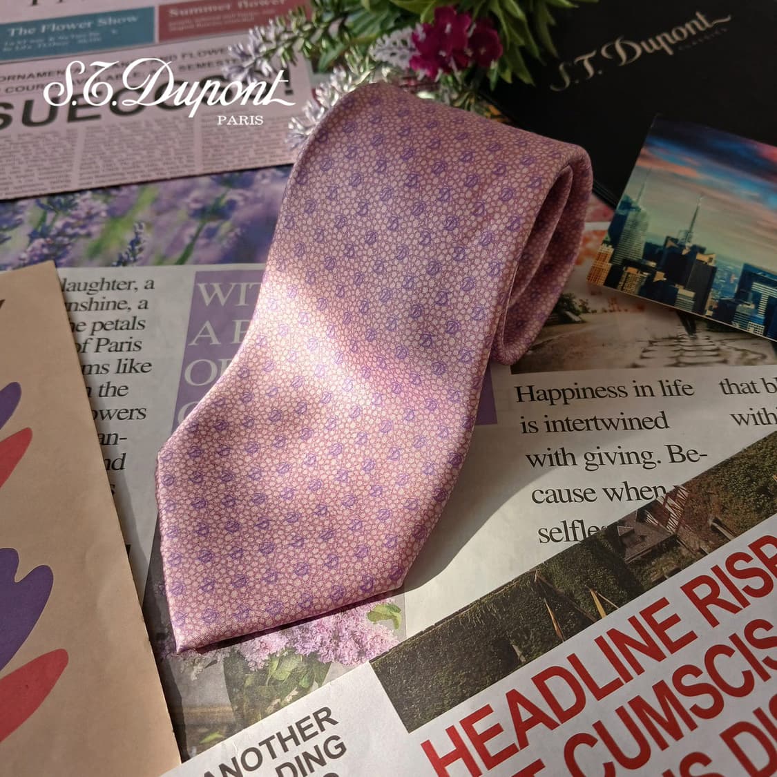 듀퐁 실크 바이올렛 로고 패턴 넥타이 8.6cm A등급 A19210
 상품이미지1