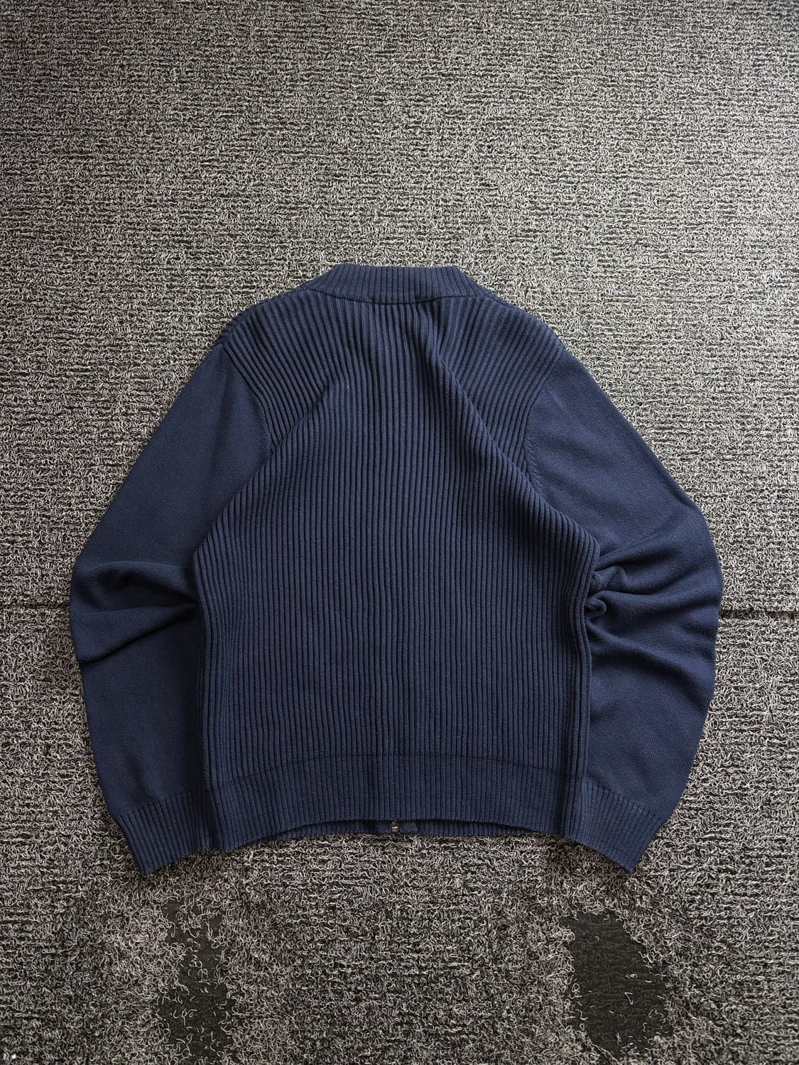 플레이보이 올드스쿨 빅로고 니트 집업 3302 상품이미지4