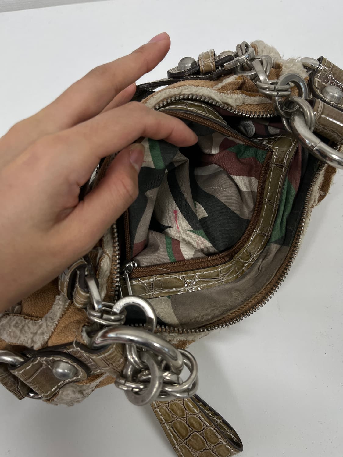 Guess 버클백 y2k 상품이미지4