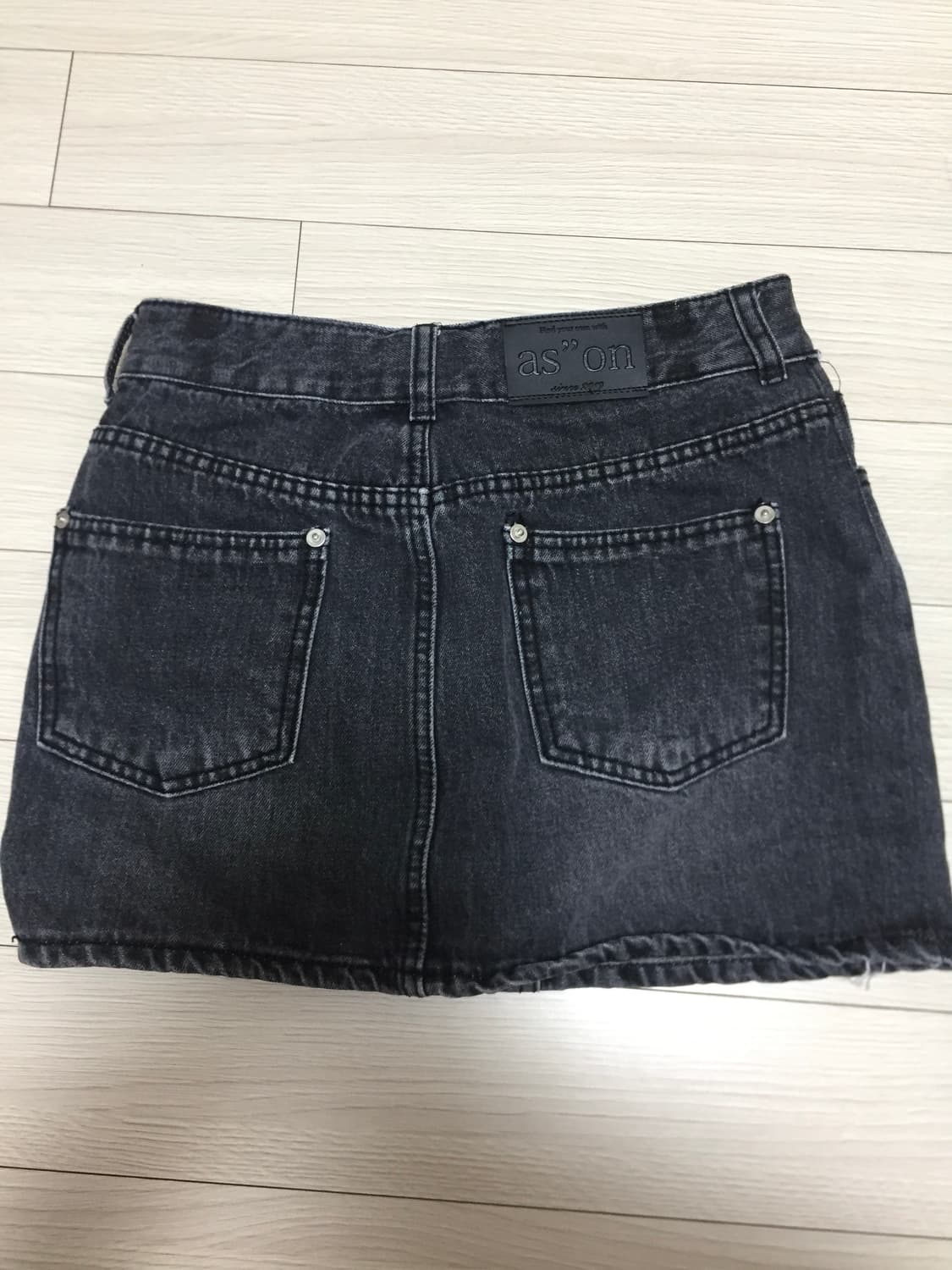 애즈온 스커트 상품이미지1