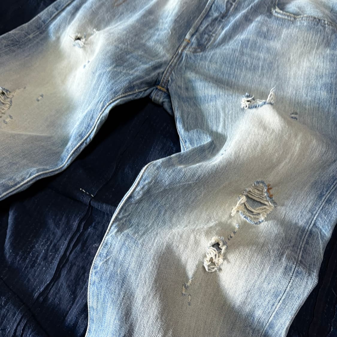 리바이스 501 데미지 데님 팬츠 32 상품이미지3