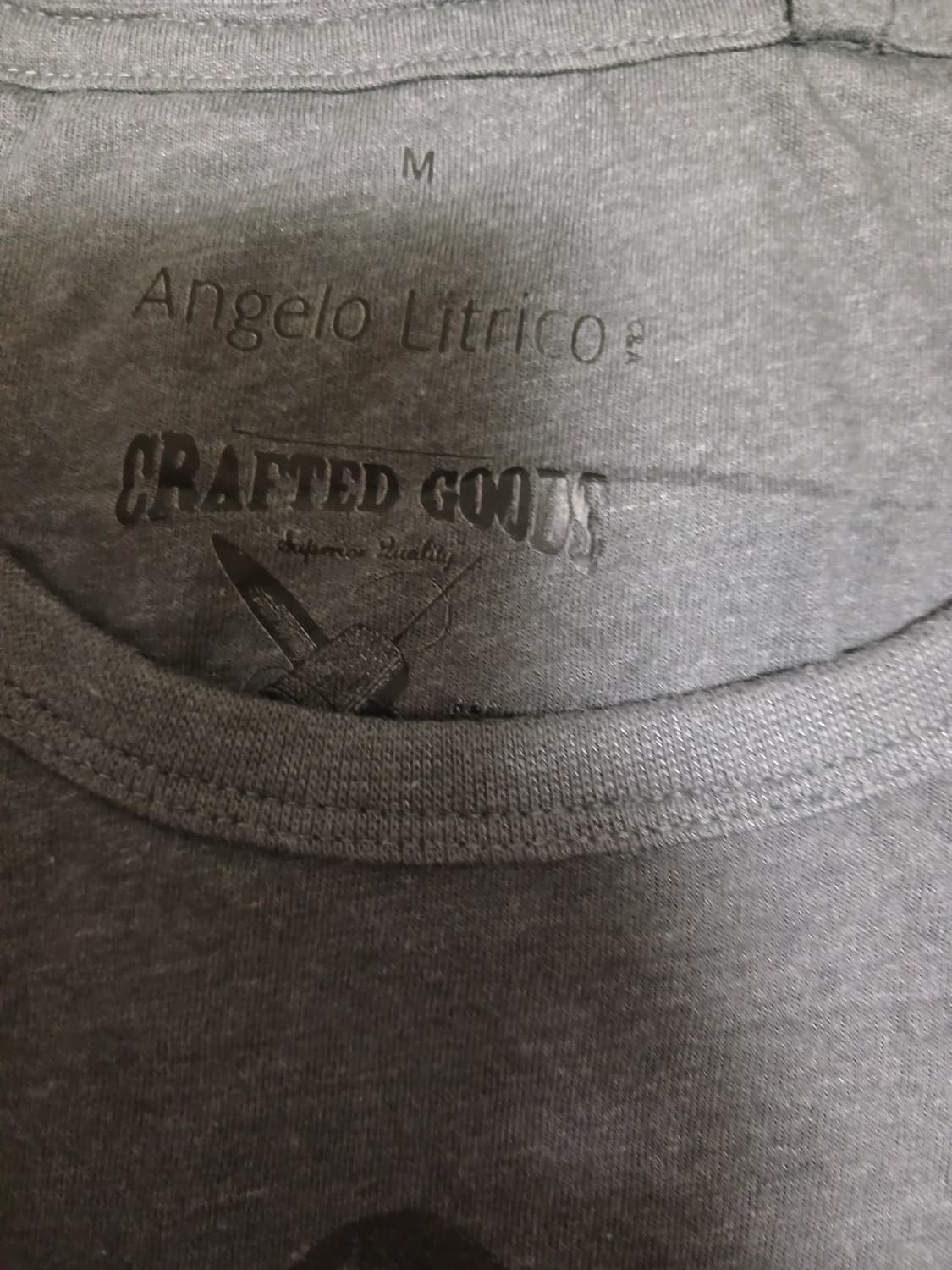 Angelo Litrico 빈티지로고 그레이 반팔티 상품이미지3