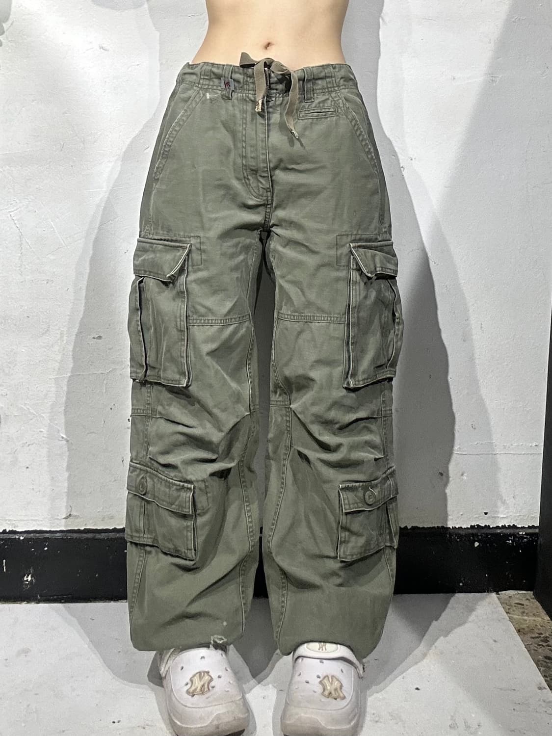 빈티지 카키 유틸리티 멀티 포켓 와이드 카고 팬츠  상품이미지2