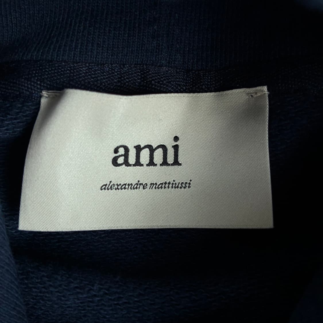 Ami  아미 스몰하트 로고 코튼 네이비 후드티  상품이미지4