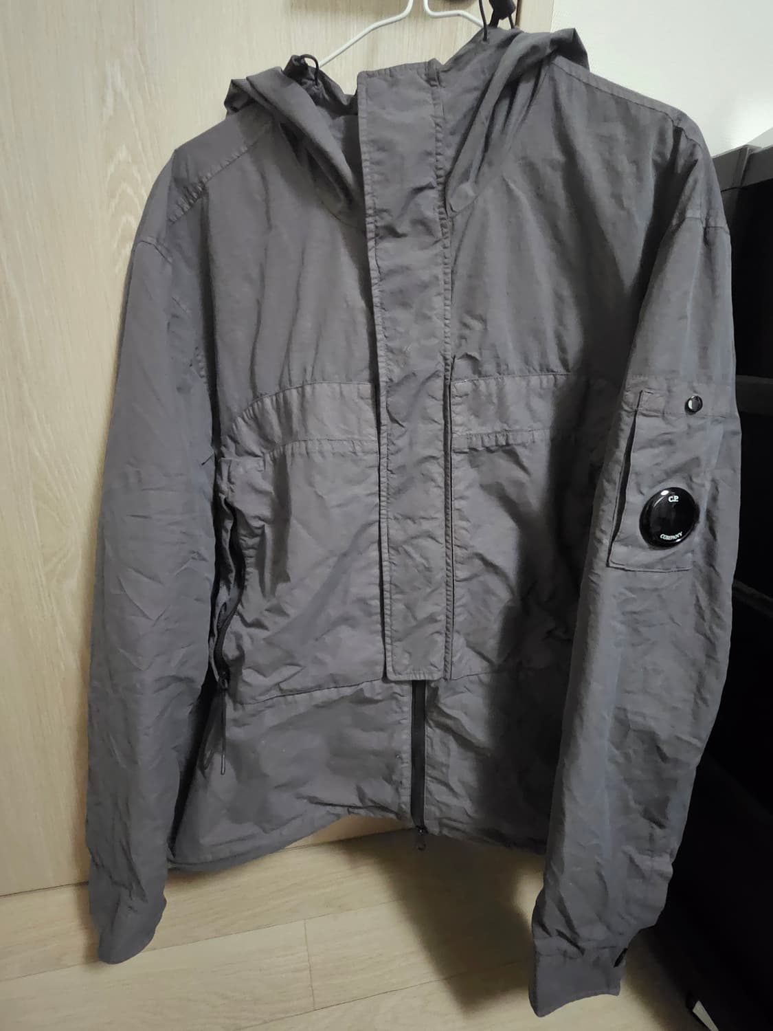 CP컴퍼니 플랫나일론 후드 오버셔츠 바이올렛 24FW M사이즈 상품이미지1