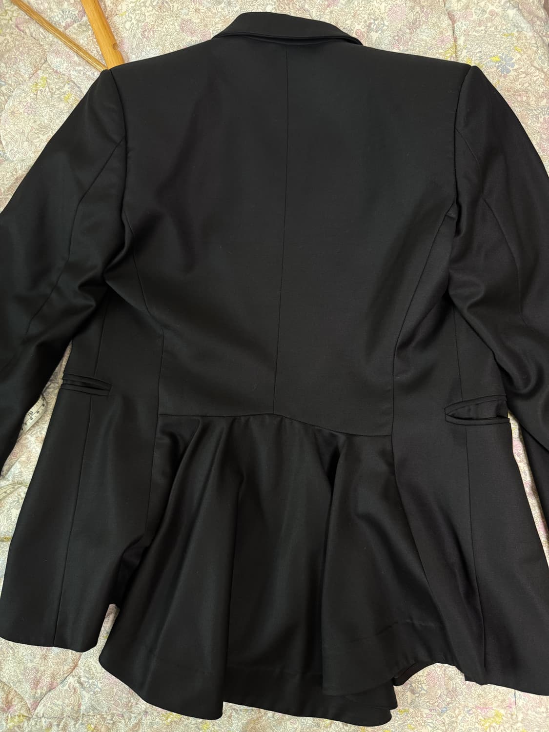 Aaron esh 아론애쉬 블랙 싱글버튼 블레이저 상품이미지6