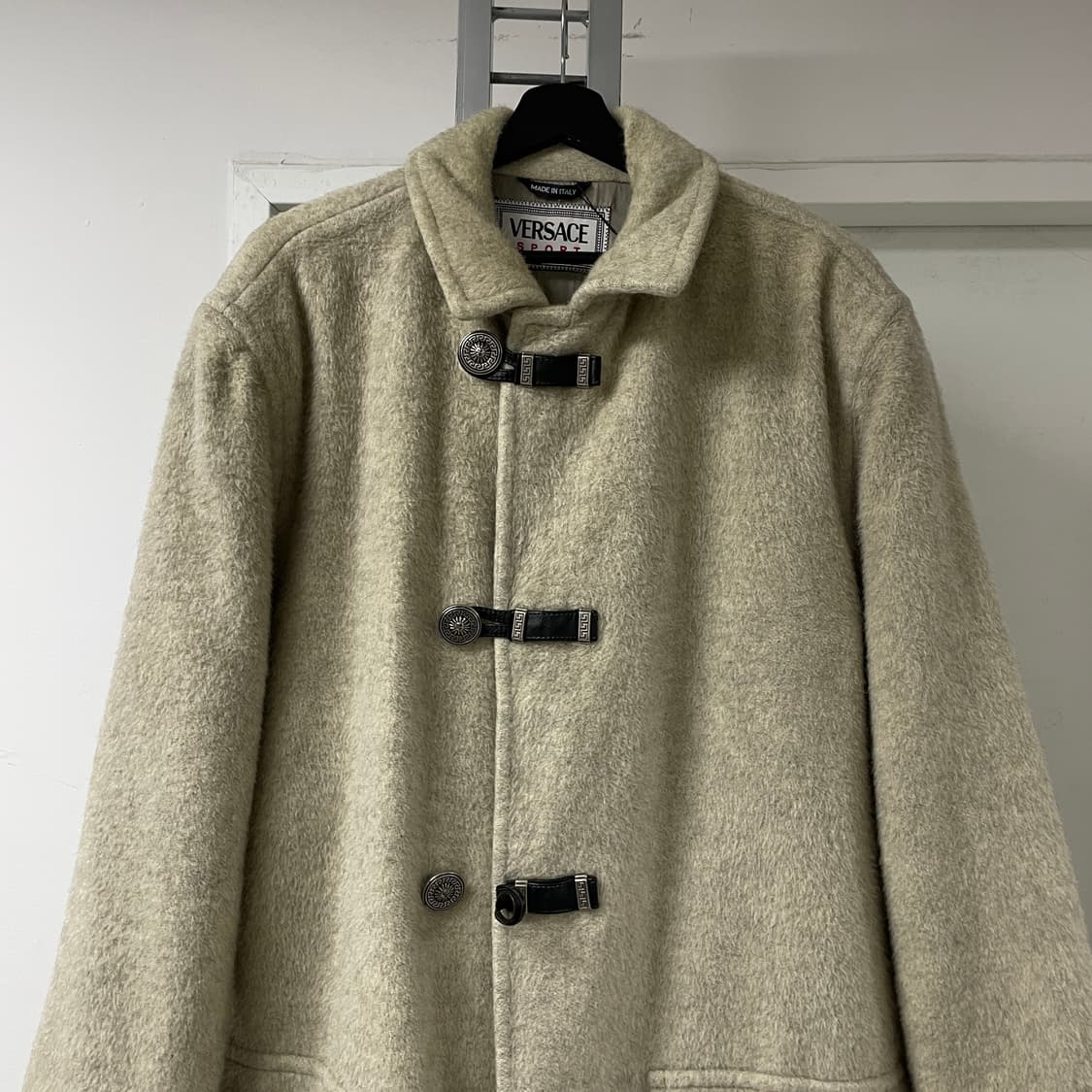 베르사체 아이보리 코트 50 상품이미지2