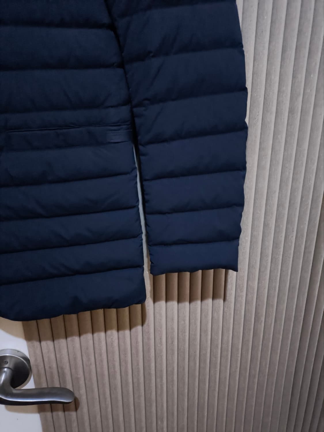 아르마니 꼴레지오니 경량패딩 상품이미지4