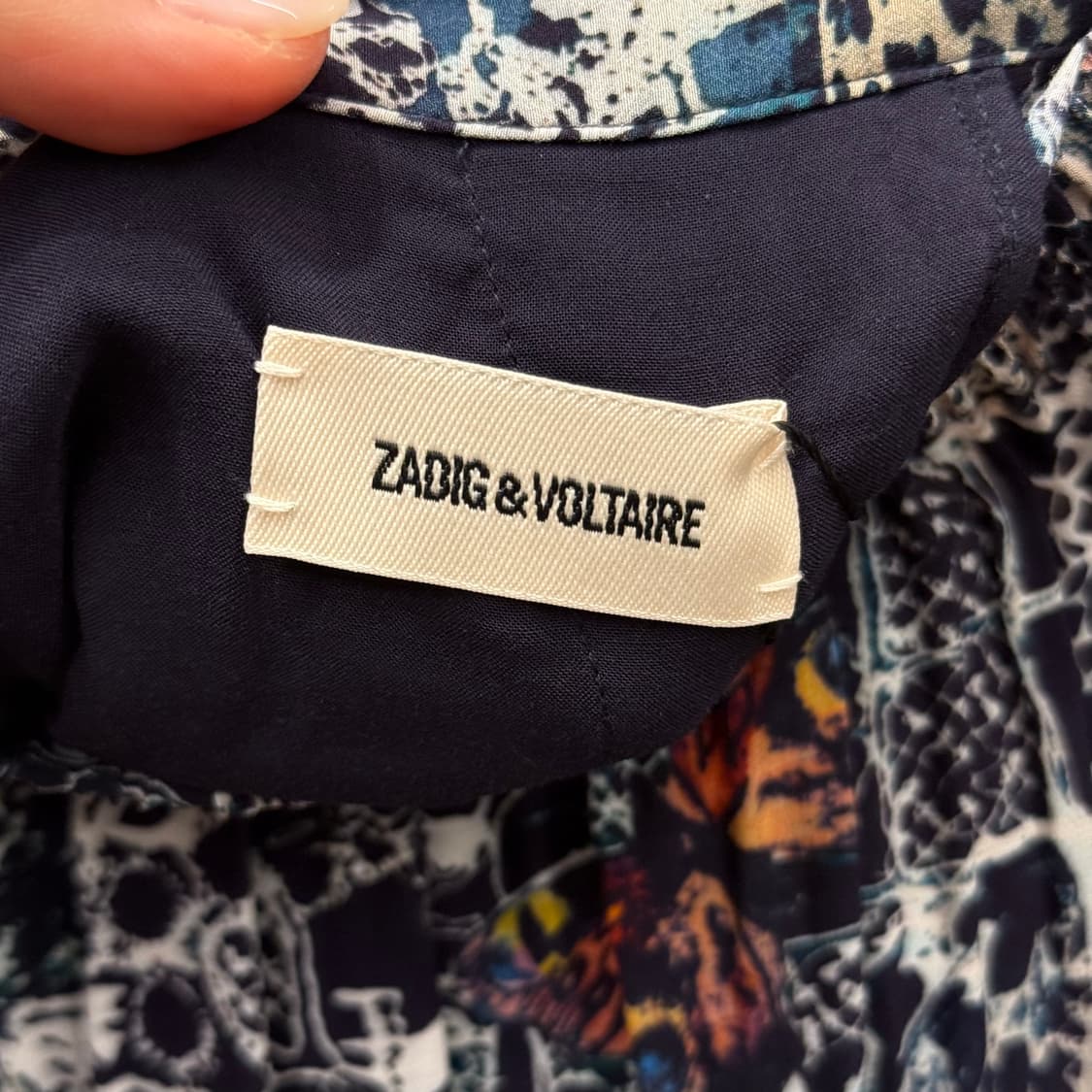 쟈딕 앤 볼테르 플리츠 롱 스커트 레이스 밑단 나비 패턴 디테일 상품이미지7