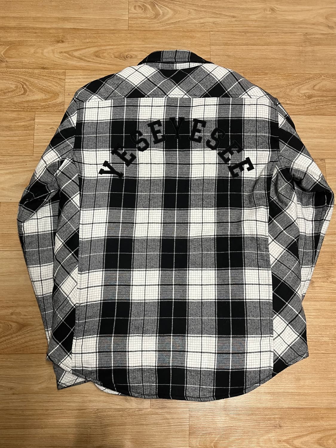 YESEYESEE 체크 셔츠형 패딩 M 상품이미지2