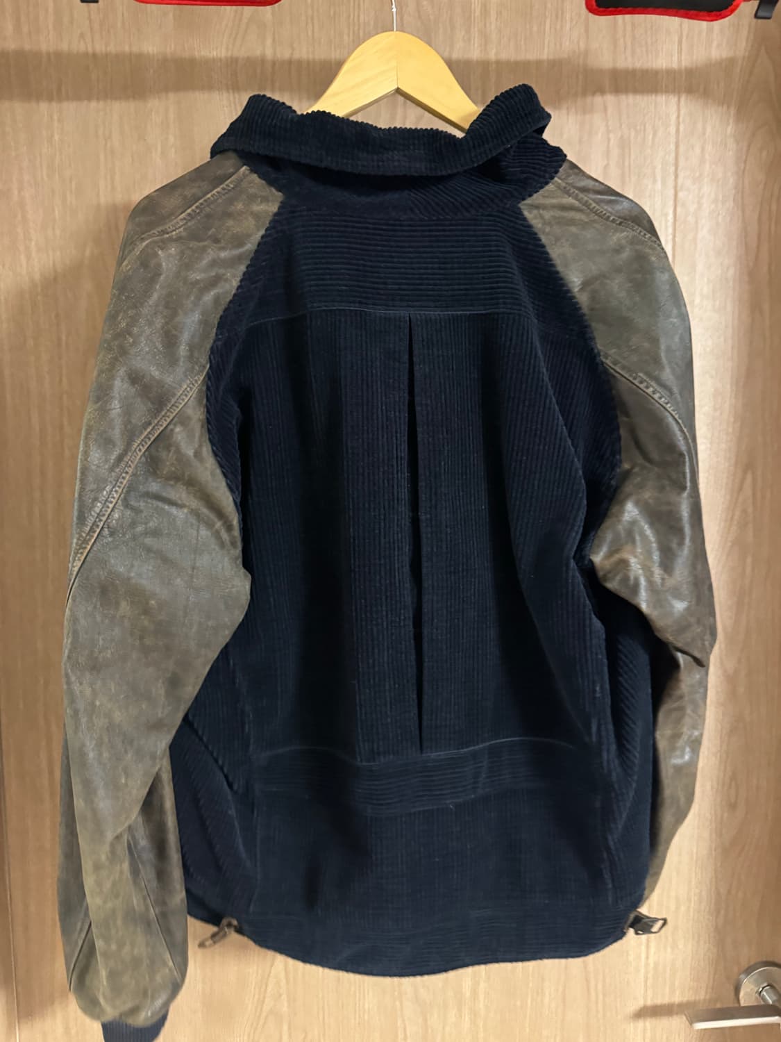 더블알엘(RRL) 아플리케 코듀로이 레더 슬리브 바시티 L사이즈 상품이미지3