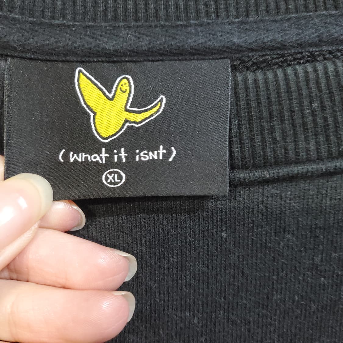 와릿이즌 블랙 맨투맨  상품이미지4