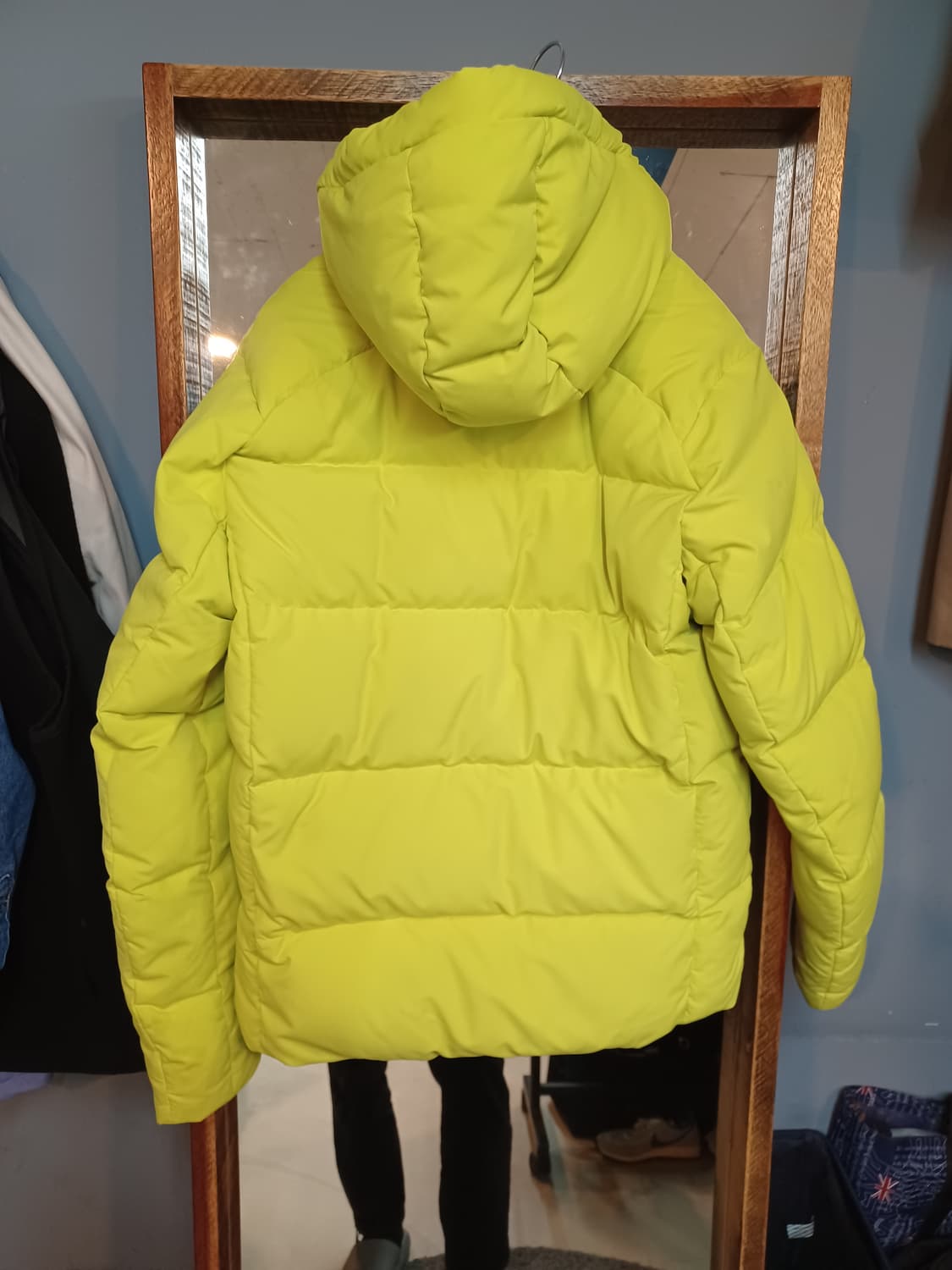 데상트 형광 패딩 L 상품이미지2