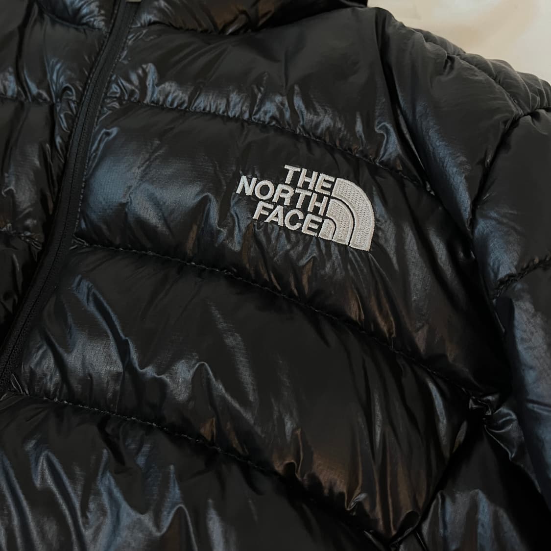 노스페이스 경량패딩 W 상품이미지3