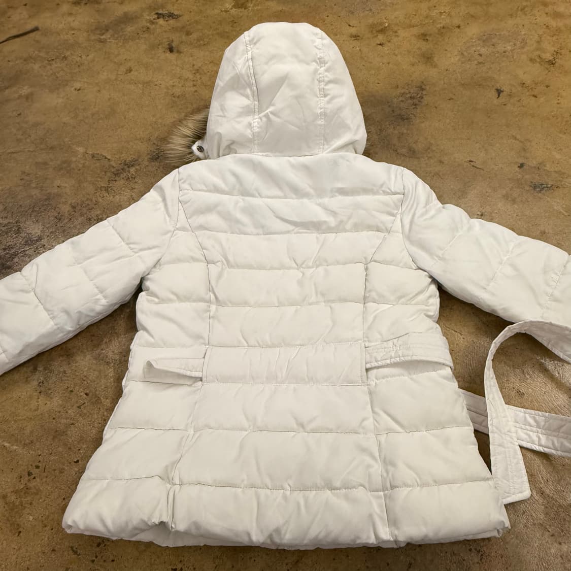 홀리스터 화이트 털 패딩  상품이미지4