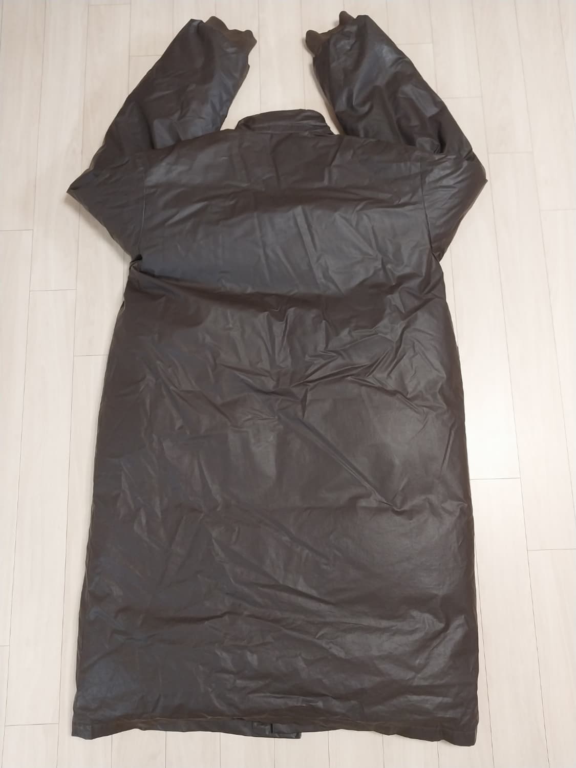 이지 시즌3 왁스코팅 롱패딩 브라운 상품이미지3